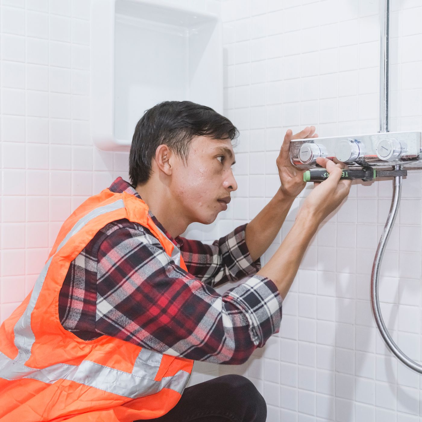 The Hidden Problem in Your Kitchen: Rubbish Chute Maintenance Secrets Every Homeowner Should Know episode artwork