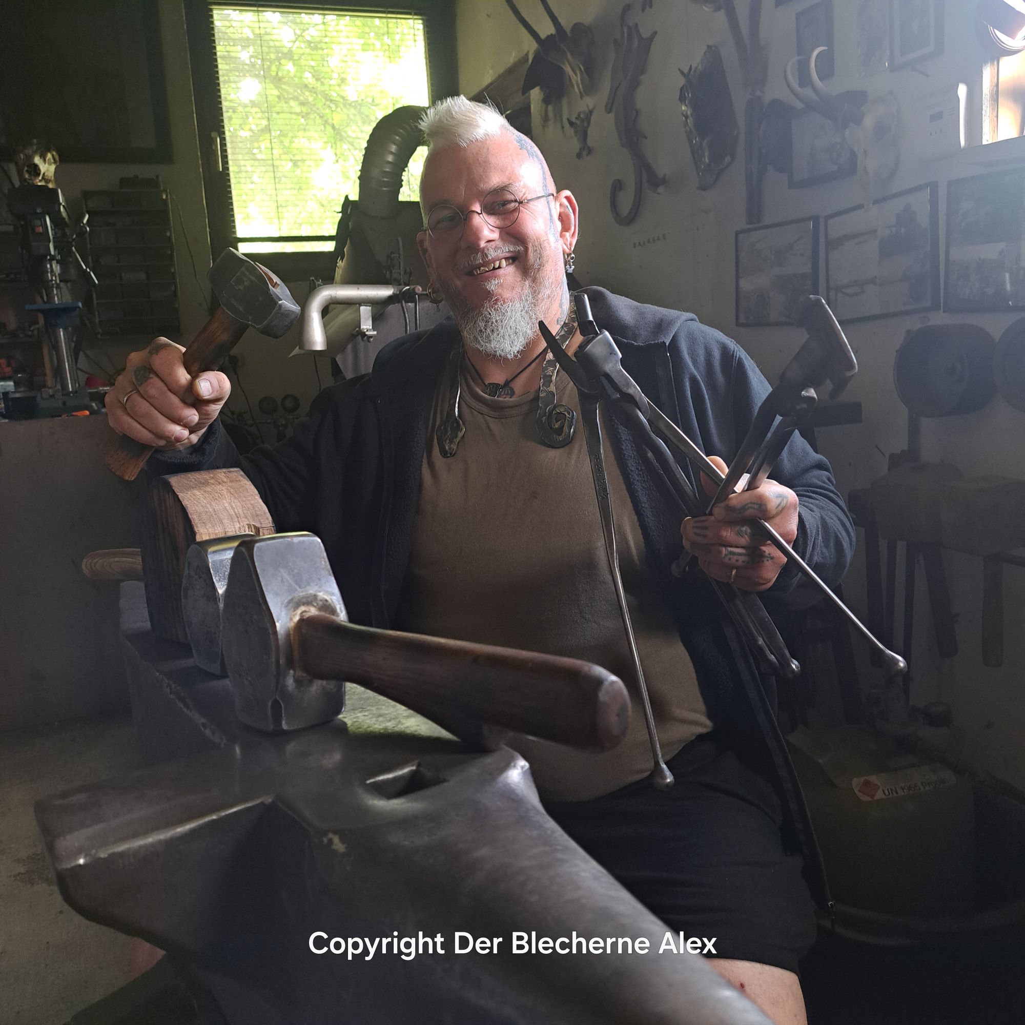 Der Blecherne Alex, ein Leben am Amboss. Der Messerschmied aus dem Allgäu. Der Messer Podcast