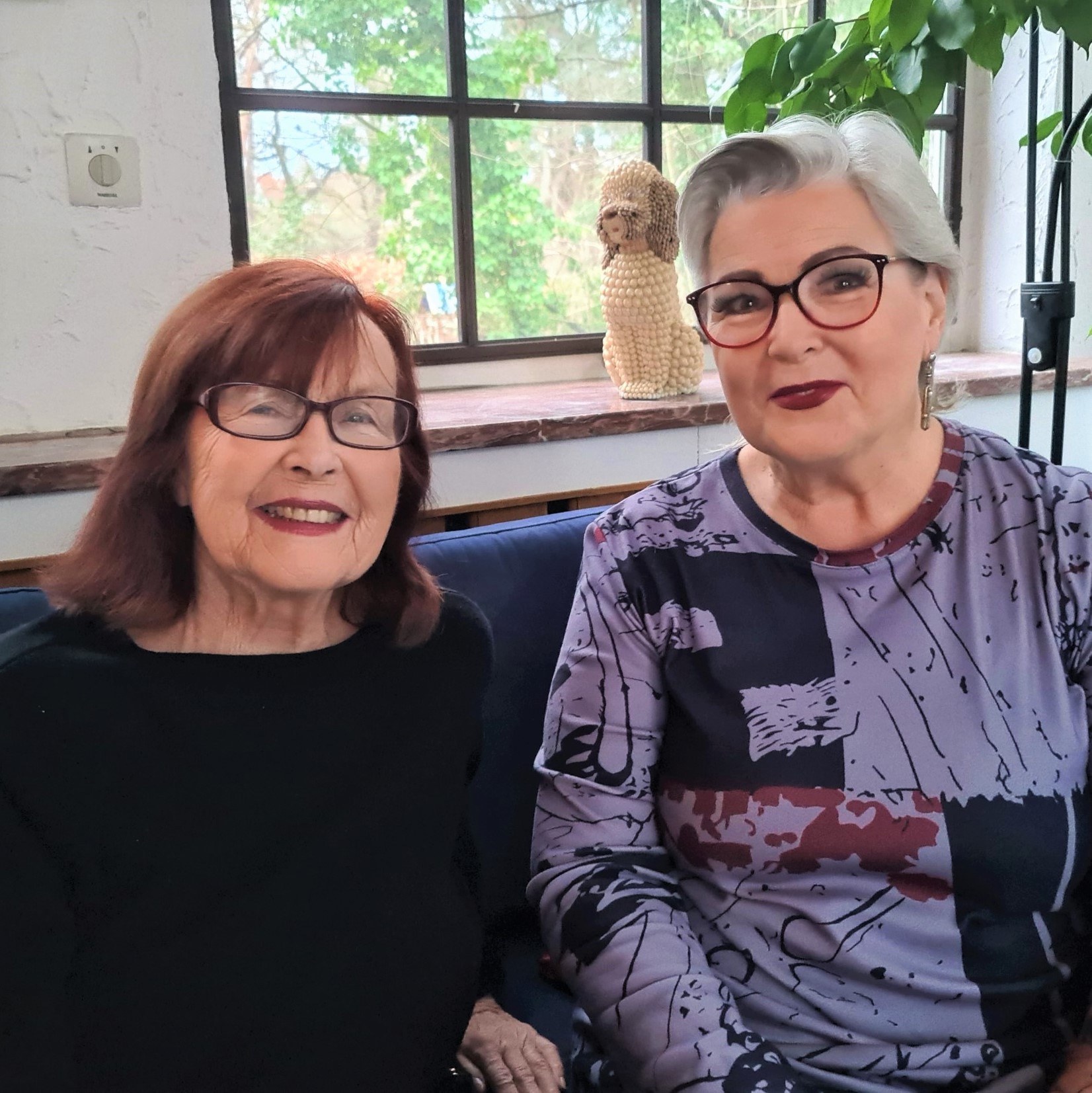 Schwarz hören: Petra Schwarz im Gespräch mit Brigitte Grothum über Leben und Tod