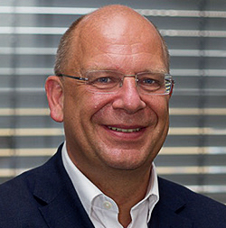 #7 - Wirtschaftsmediation. Mediation mit Firmenvertretern und Rechtsanwälten. Ein Gespräch mit Jörg Risse