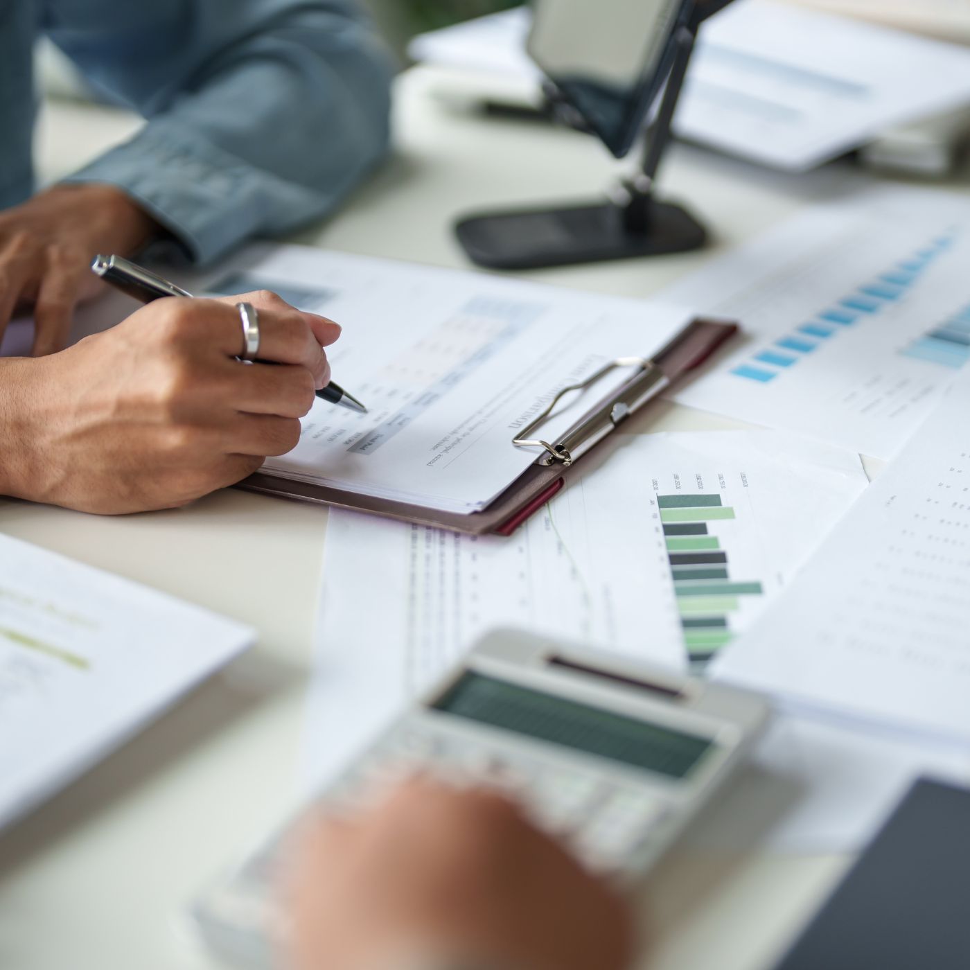 Stop Guessing: The Bookkeeping Habits That Keep Small Businesses in Control episode artwork
