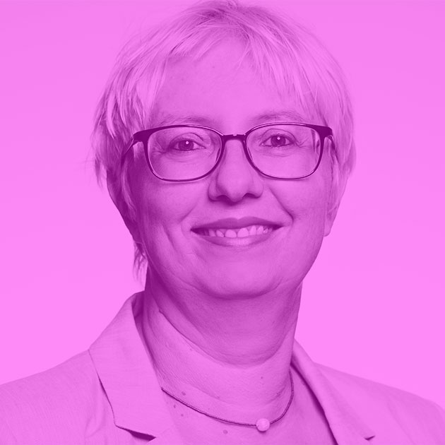 #330 Von Manosphere und Tradwives: Feminismus in chaotisch-autoritären Zeiten