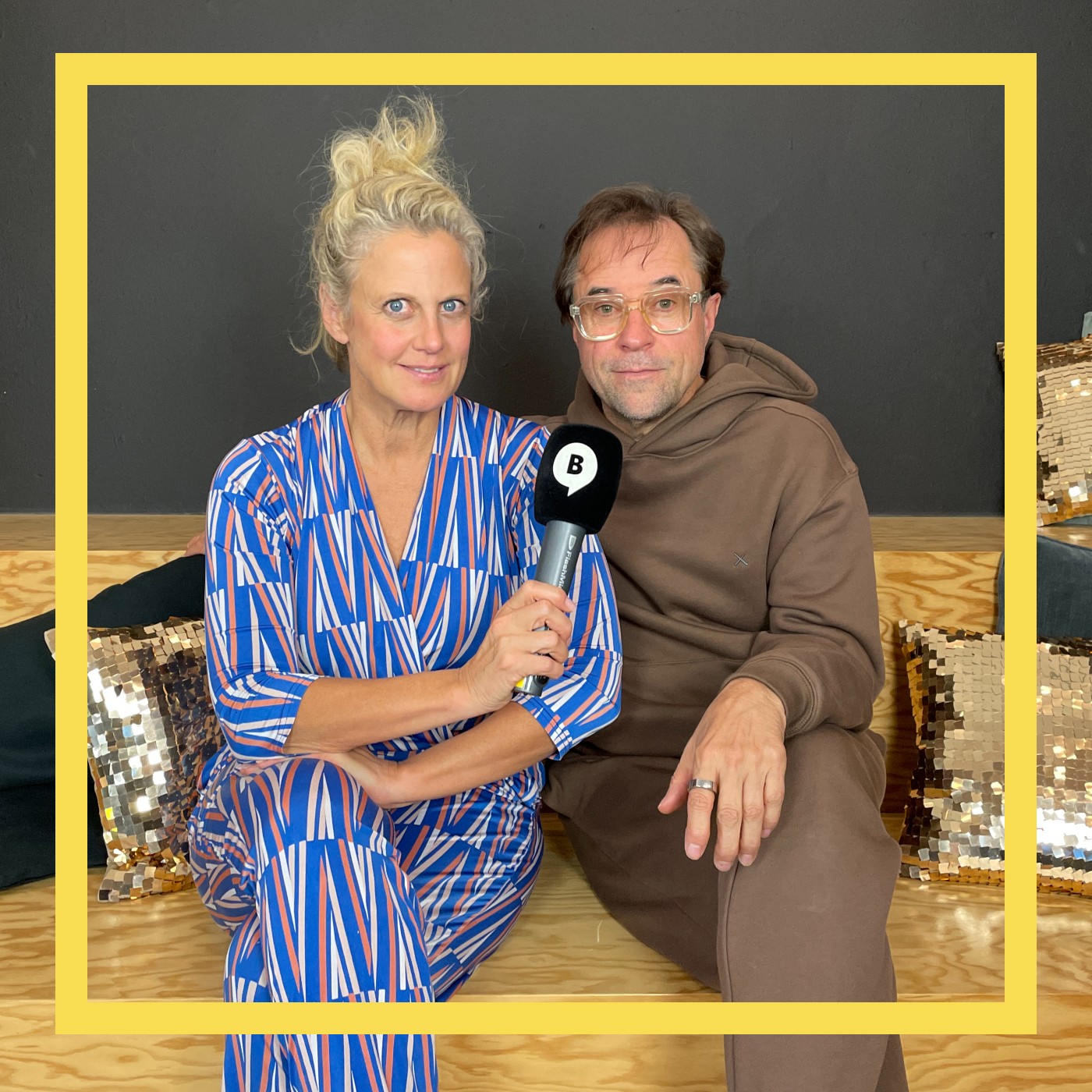 Mit den Waffeln einer Frau | MASTERFEED (nicht in Verbreitung)