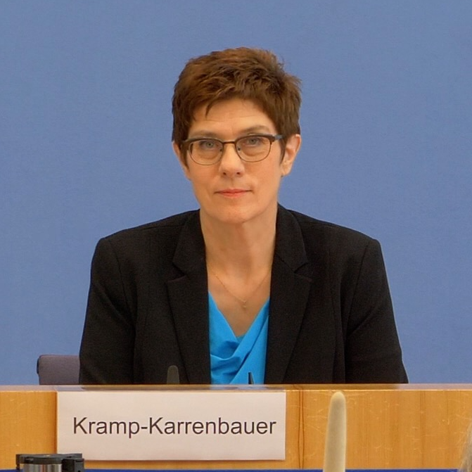 BPK - AKK über Rechtsextremismus in der Bundeswehr/KSK | BPK 1. Juli 2020