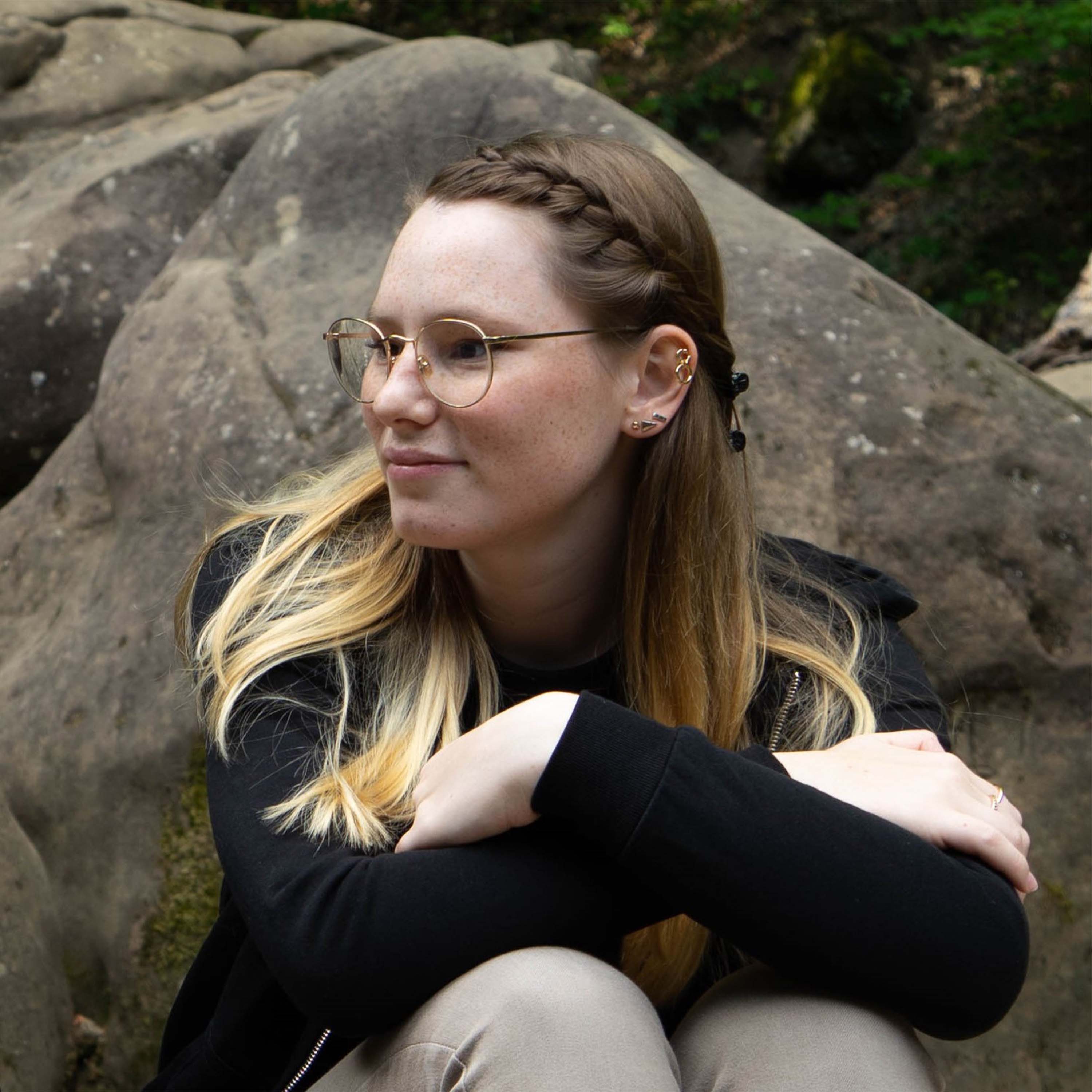 Ein Karten-Spiel (ja, mit Bindestrich) auf der Überholspur: OK COOL trifft Clara Müller