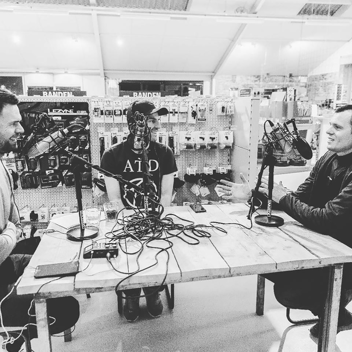 Een podcast over wielrennen, Arriere de la course