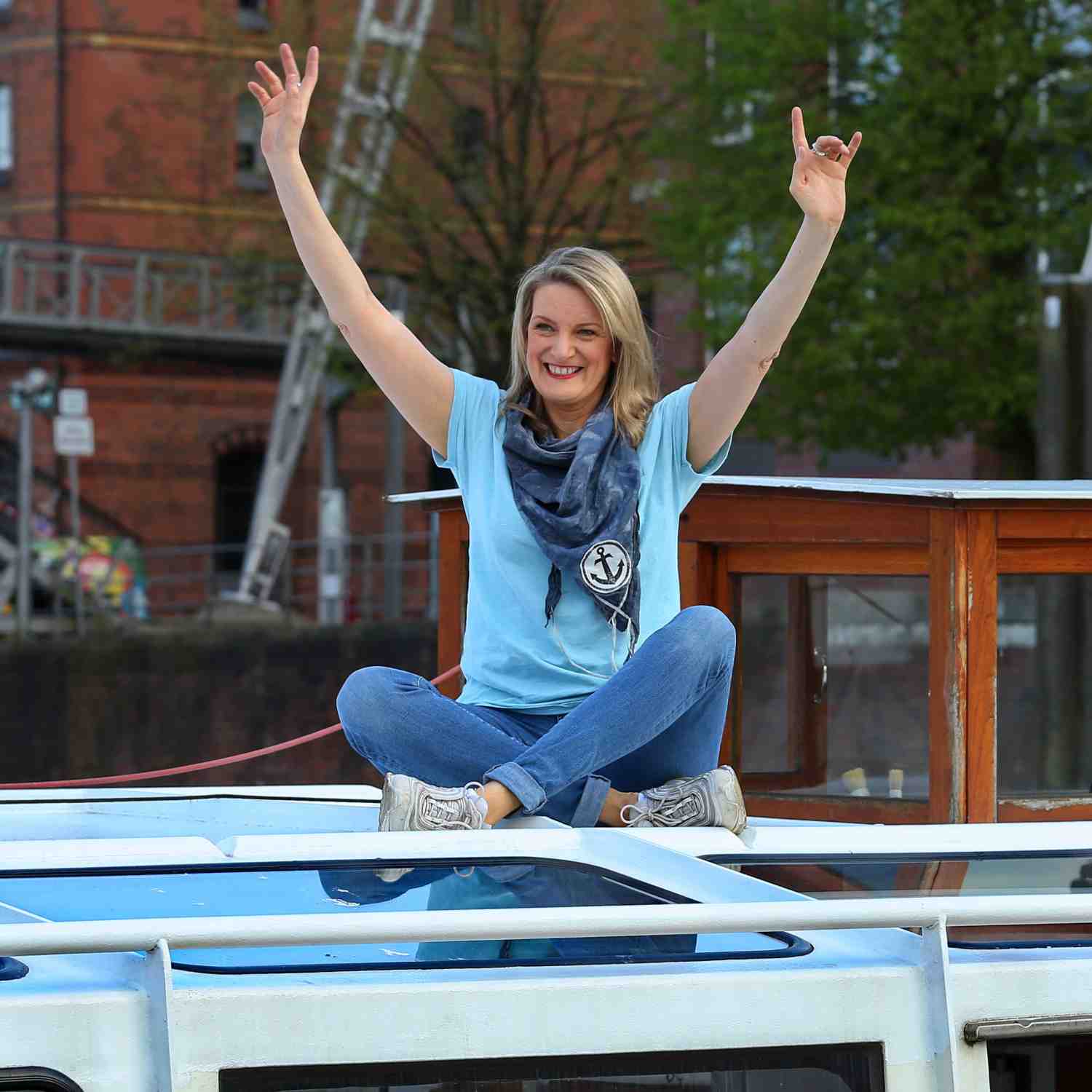 Maike im Hafen - Die Hafenschnackerin