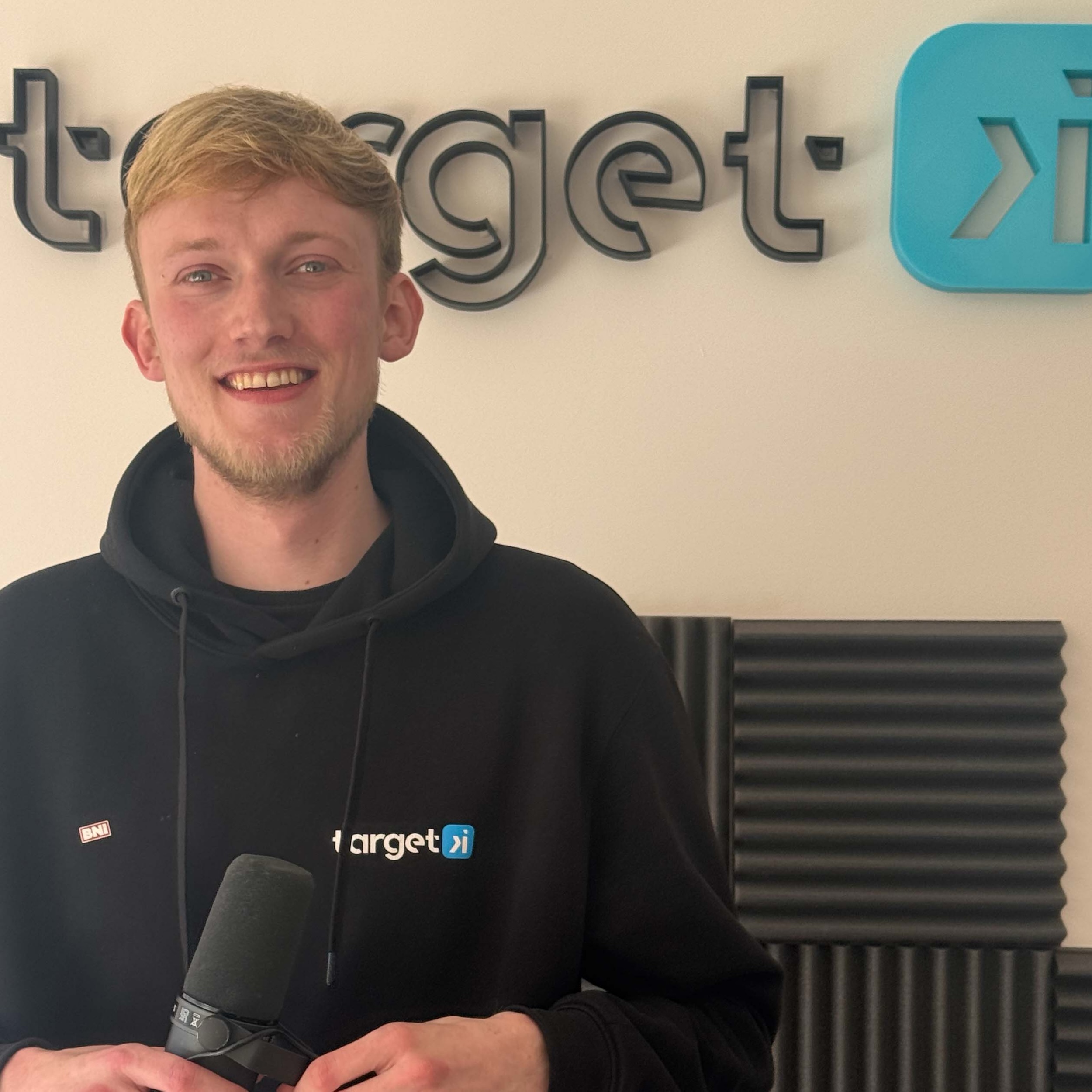 #32: Lukas Körber, Target KI episode artwork