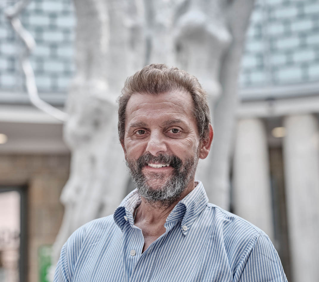 ARTIST TALK. IM GESRPÄCH MIT UGO RONDINONE episode artwork