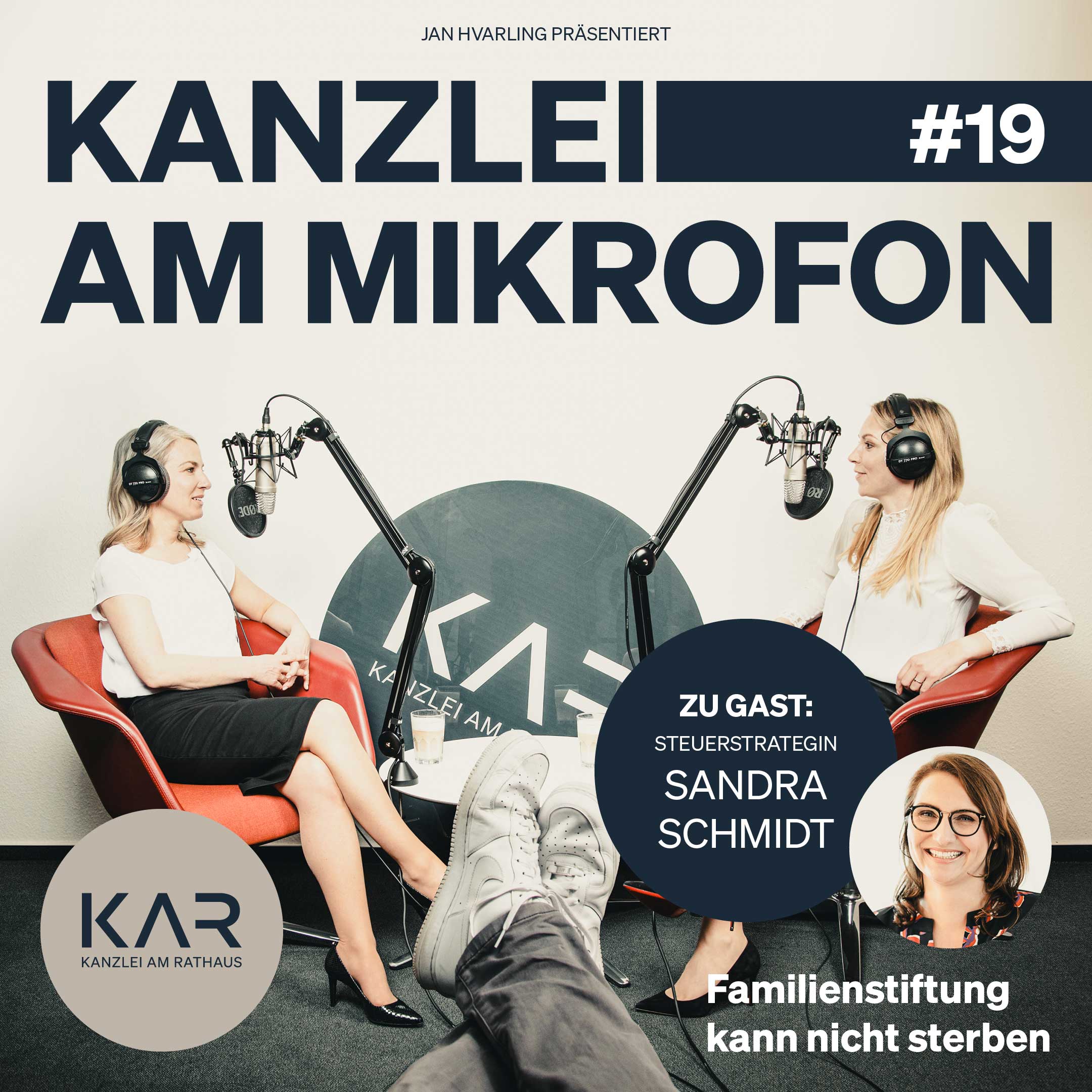 KANZLEI AM MIKROFON