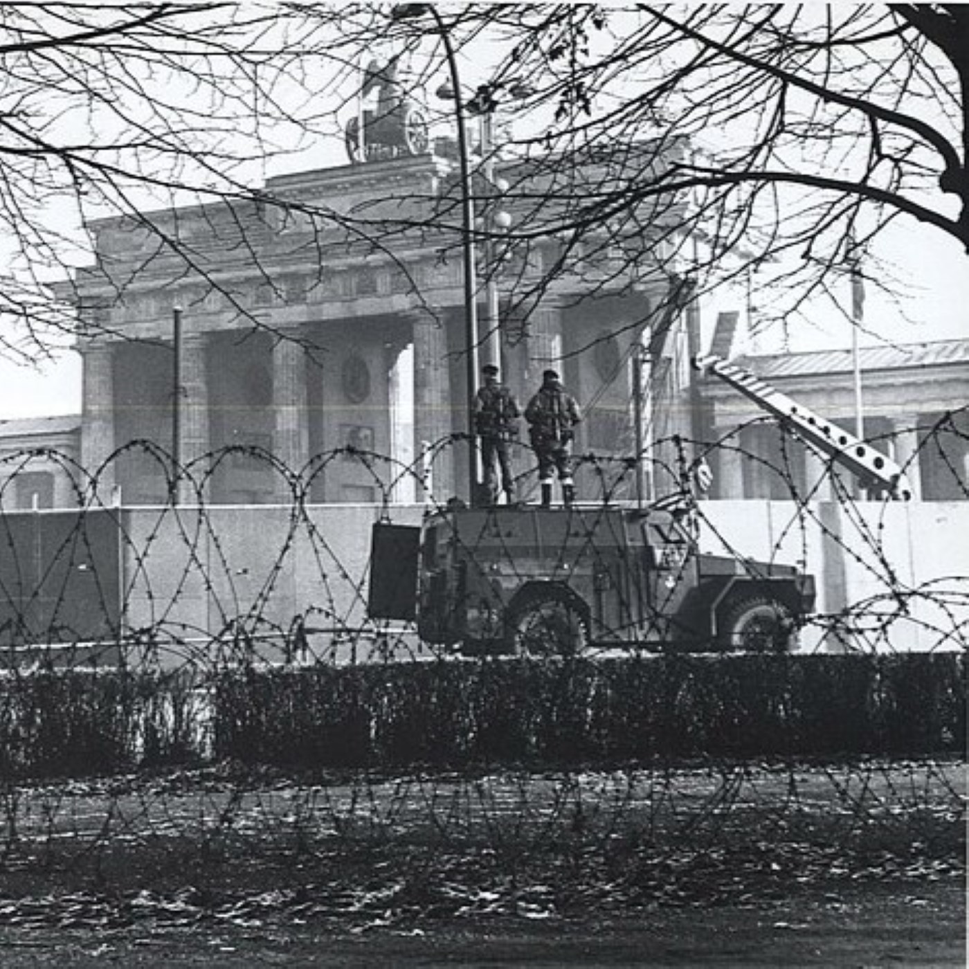 X-015: Die Diskussion um die DDR als #Unrechtsstaat auf Twitter, mit Robert Scholz