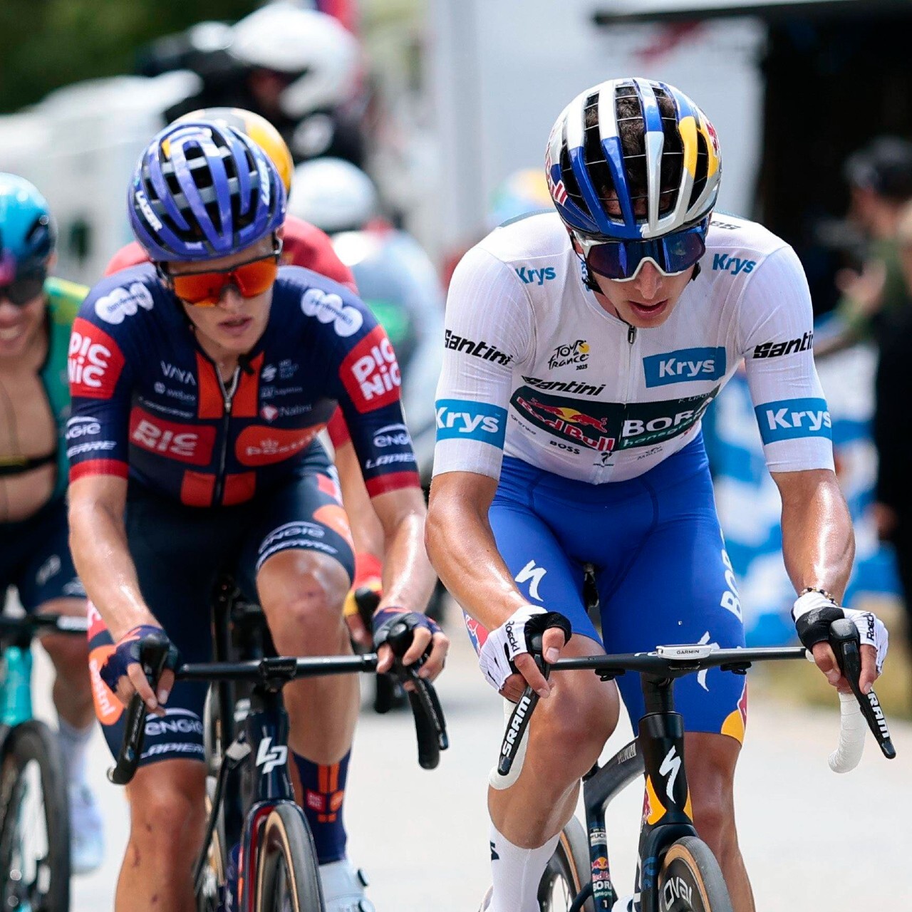 Inside Red Bull-BORA-hansgrohe – Tour de France Podcast (versión en español)
