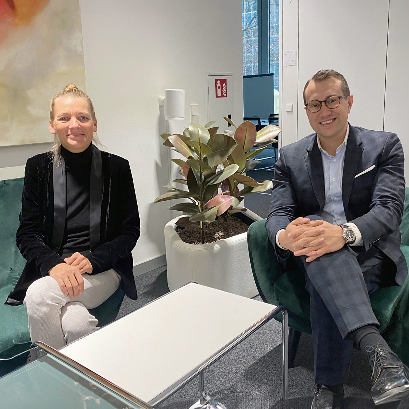 Real Estate Network – Deutschlands grösstes Immobilien-Podcast-Netzwerk - mit Alexander Schmid von IRECC