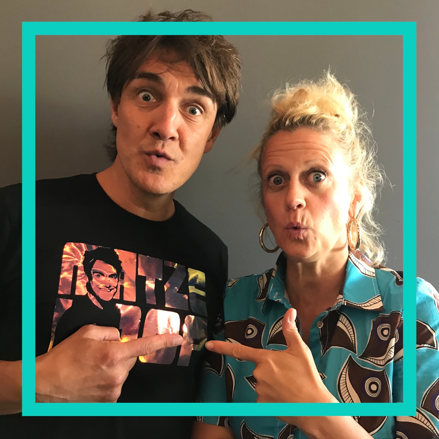 Mit den Waffeln einer Frau | MASTERFEED (nicht in Verbreitung)