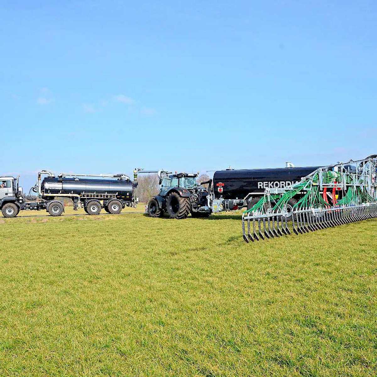 Audio: LU-Reportage Mit dem Lkw durchs Moor episode artwork