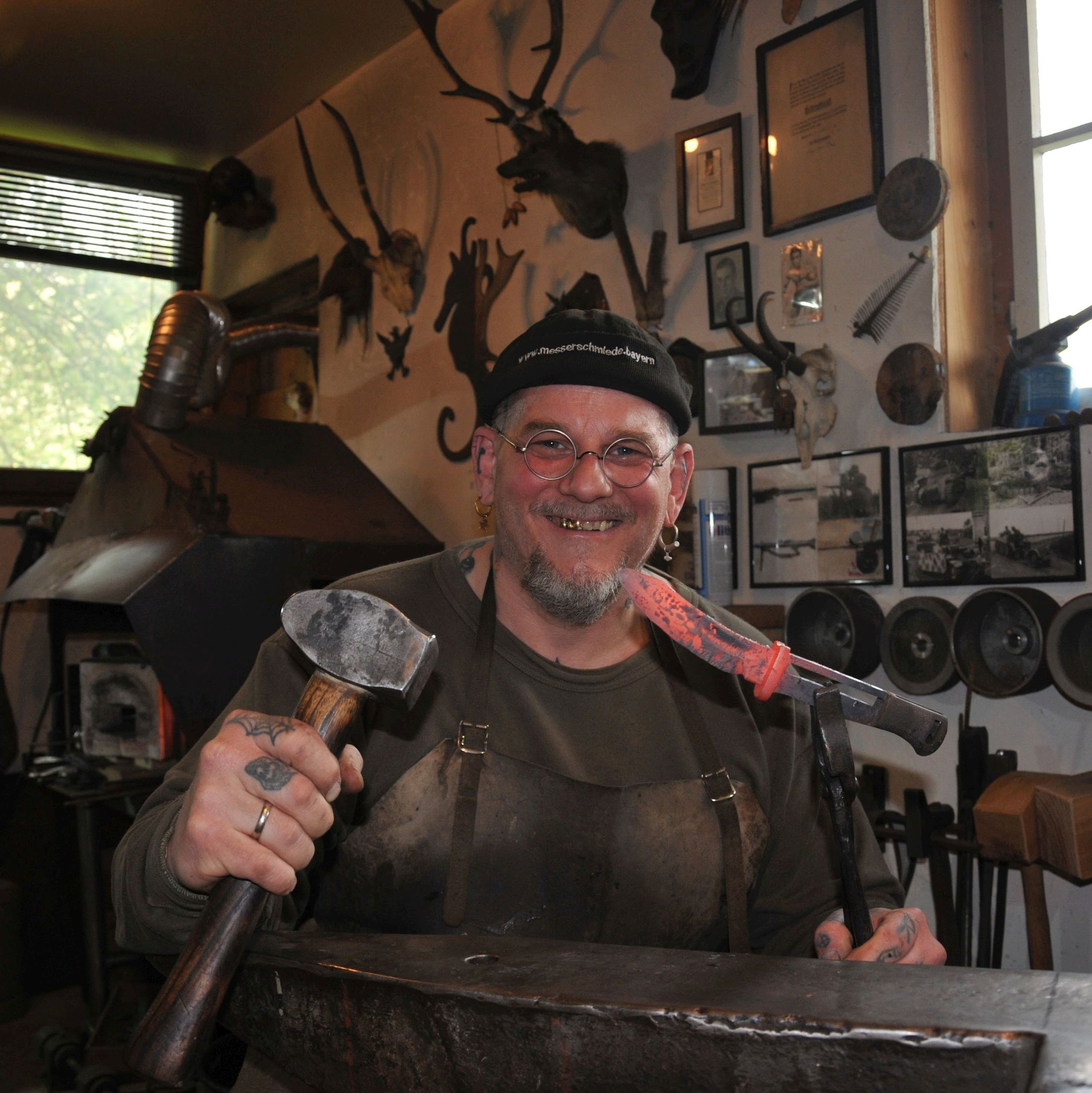 Der Blecherne Alex, ein Leben am Amboss. Der Messerschmied aus dem Allgäu. Der Messer Podcast