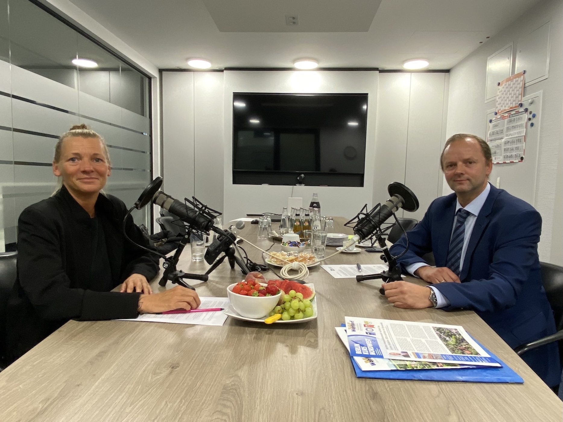 Immobiléros - Der Podcast für die Immobilienszene: Dirk Wohltorf, IVD: „Es kann nicht sein, dass wir kein Vertrauen mehr haben in Eigentum haben" episode artwork