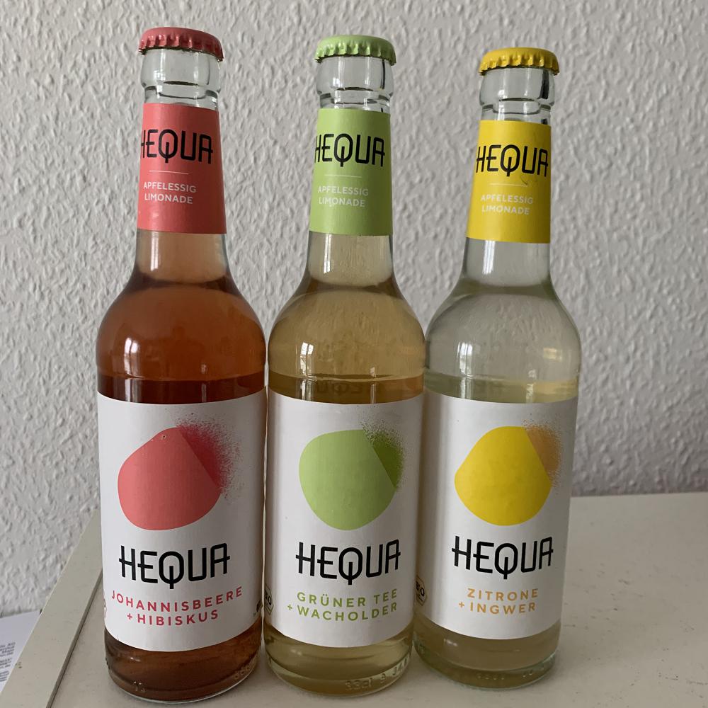 Zwei Flaschen trinken Limo