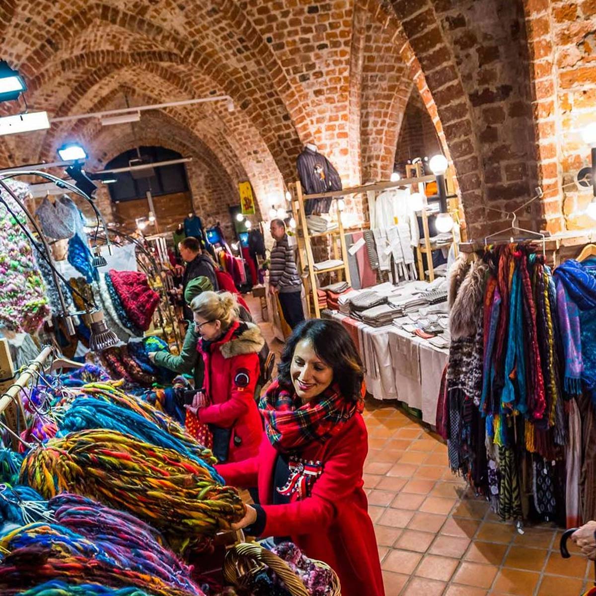 Kunsthandwerk auf sechs Quadratmetern - Weihnachtsmarkt mit Tradition episode artwork