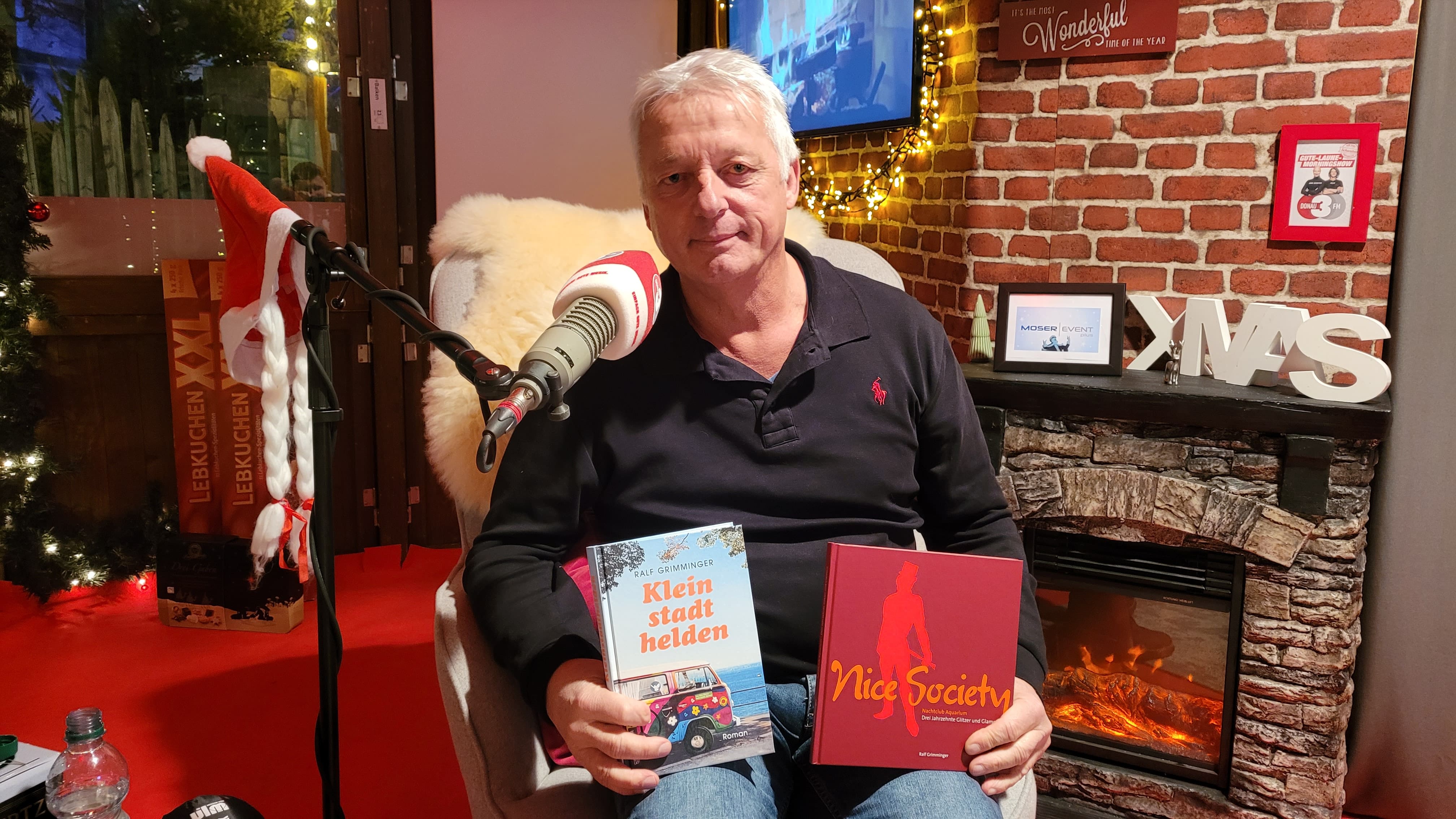 "Kleinstadthelden" und Freddie Mercury zu Gast in Ulm!? Buchautor Ralf Grimminger zu Gast im Weihnachtsmarktradio! episode artwork