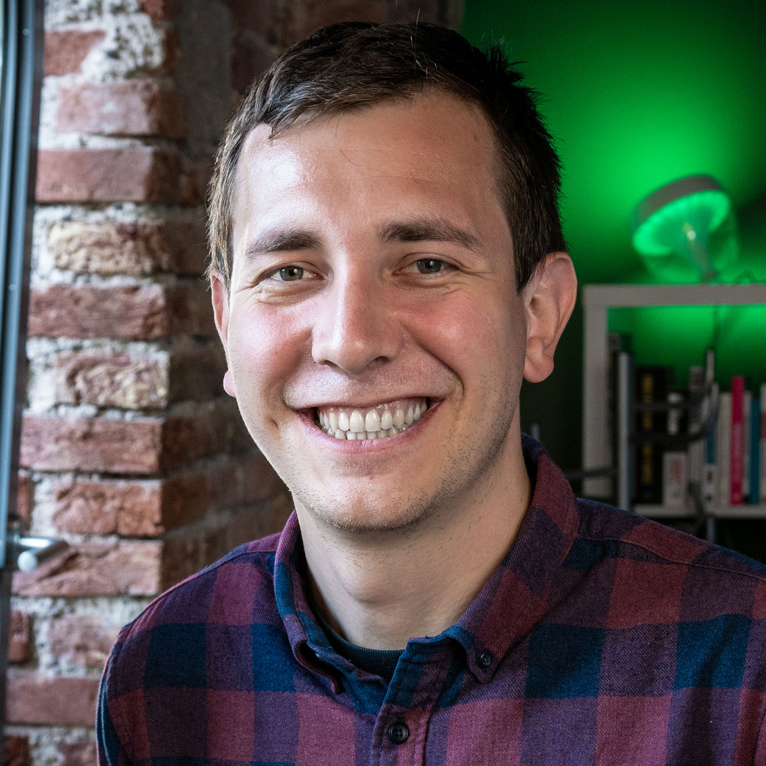 Maximilian Felsner im Gespräch über Social-Bee, Flüchtlinge und Social Entrepreneurship episode artwork