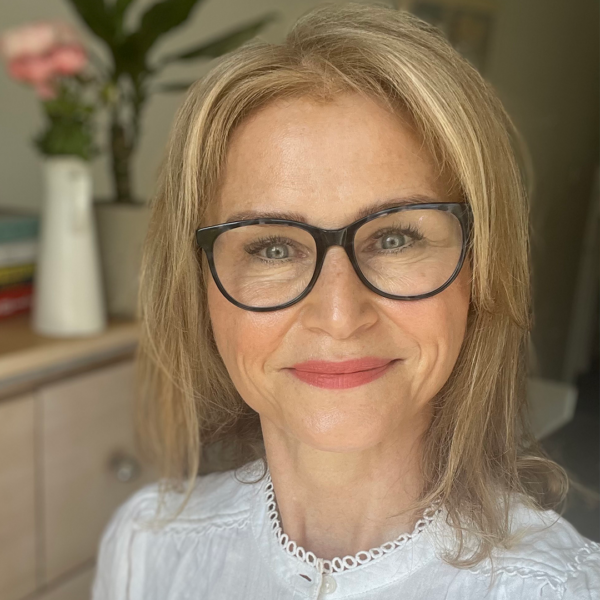 Age Well with Dr Sophie Shotter