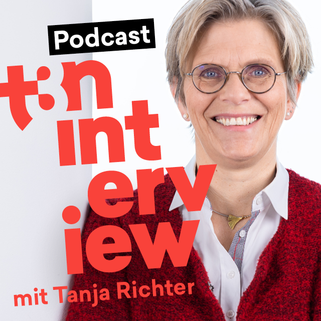 Netzausbau in Deutschland: Die Netz-Chefin von Vodafone im Interview - podcast episode cover