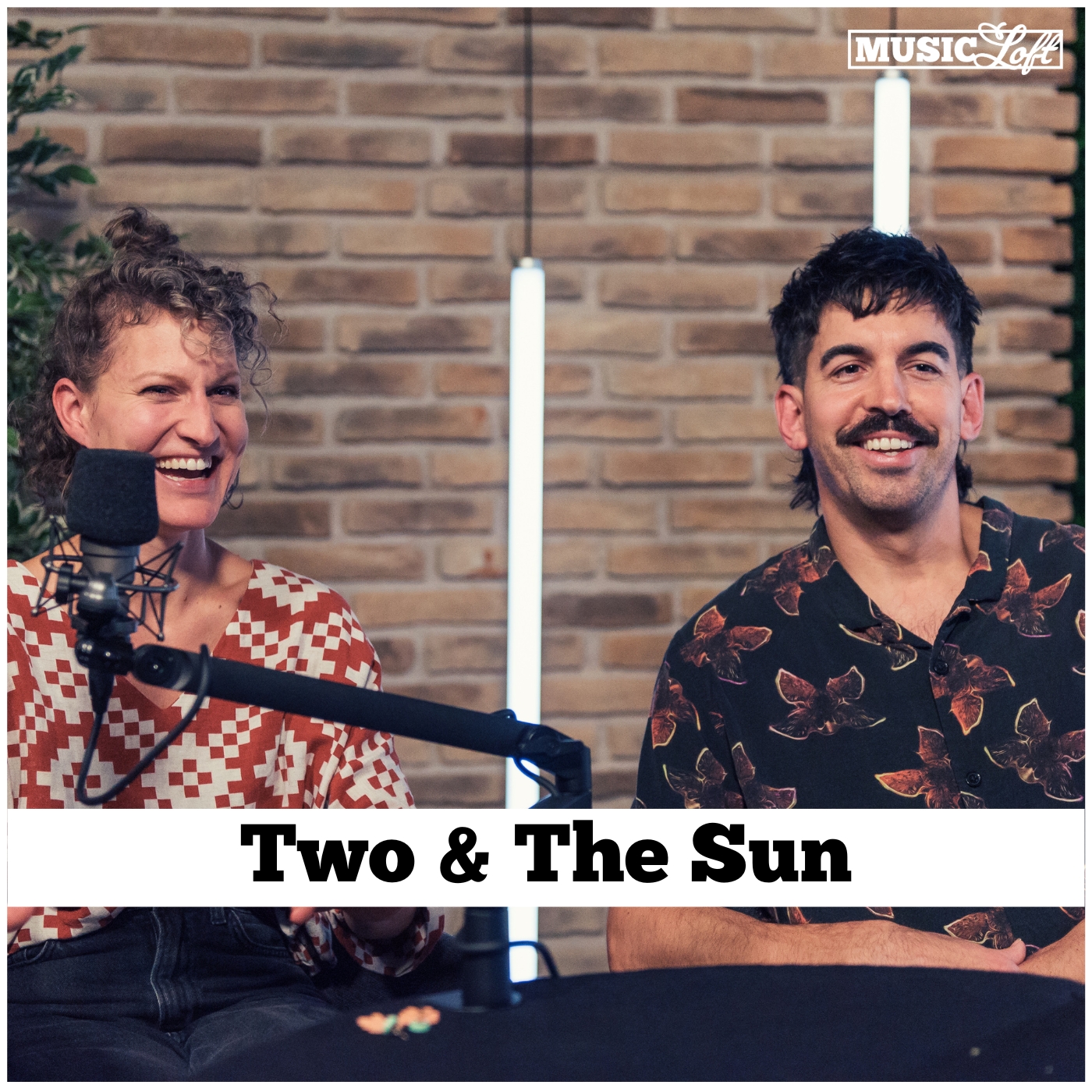 Artist: Two & The Sun – Zwischen Familienchaos und Bühnenmagie episode artwork