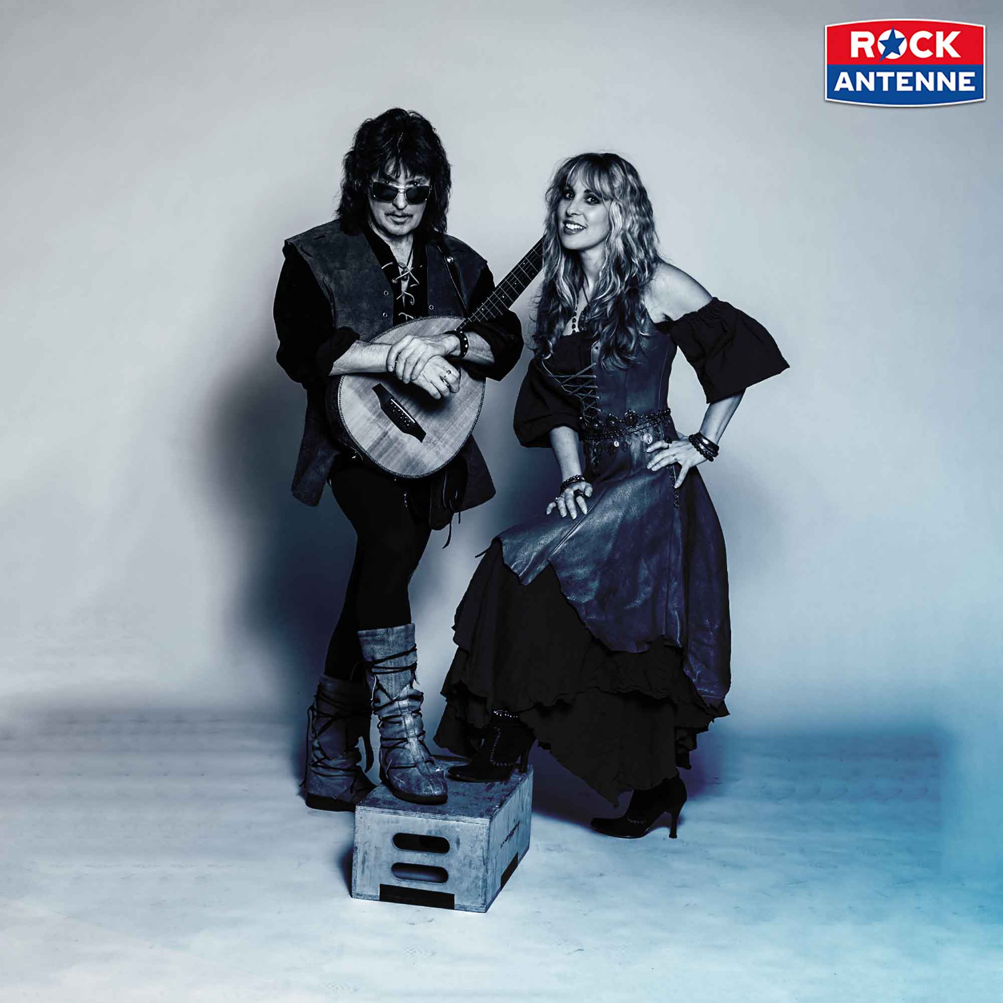 Whole Lotta Talk - Interviews that rock!