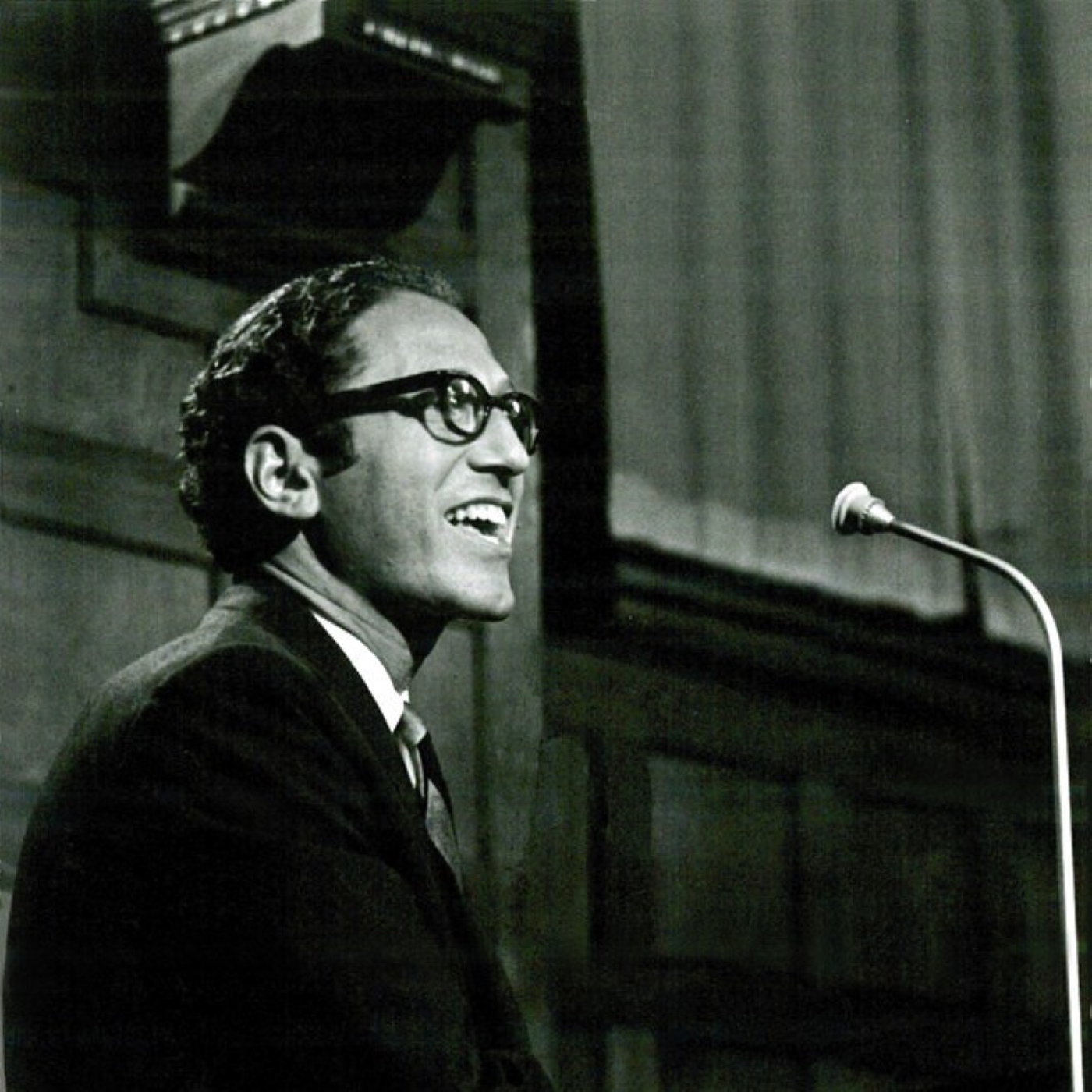 Y-162: Tom Lehrer, "Wernher von Braun" (1965)