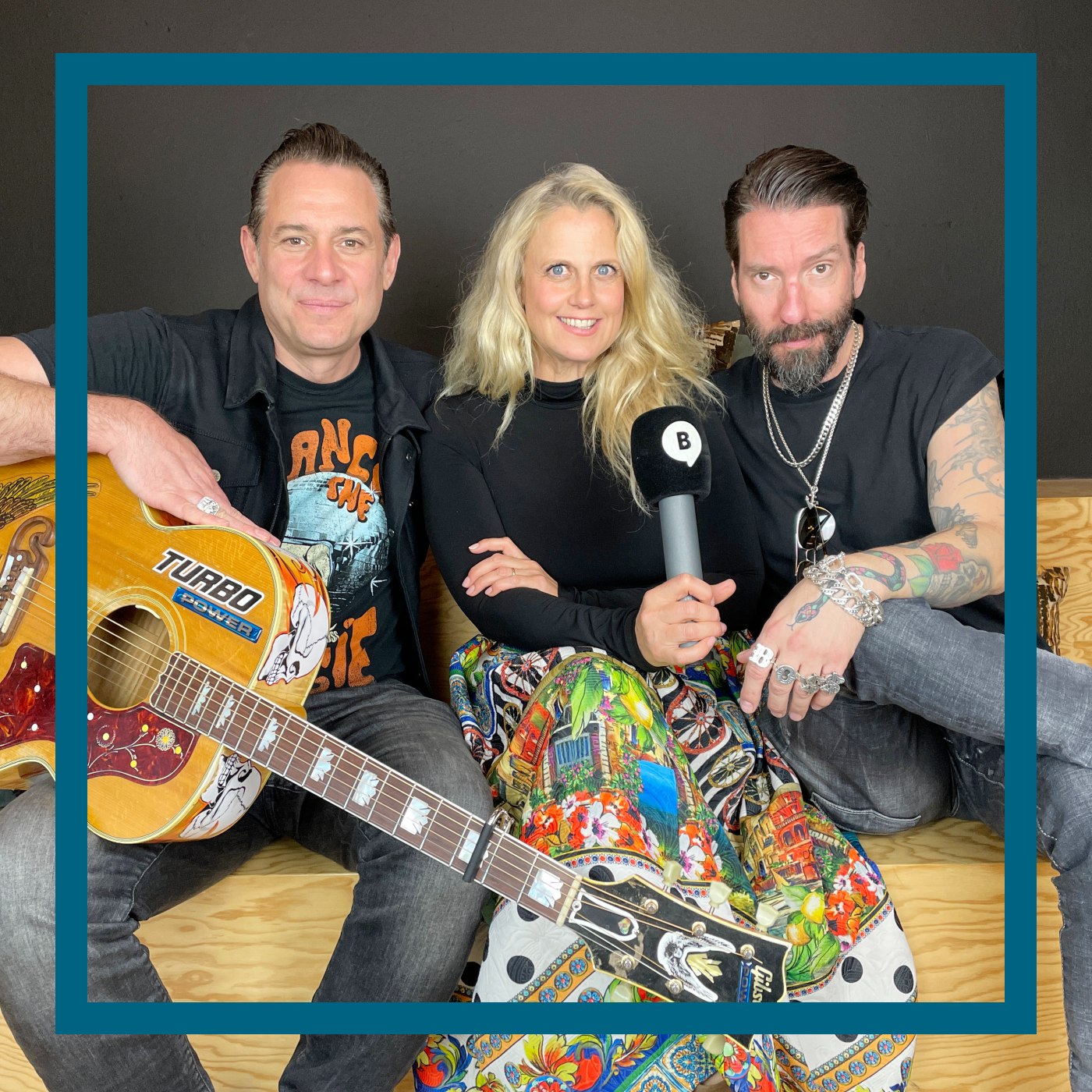 Mit den Waffeln einer Frau | MASTERFEED (nicht in Verbreitung)