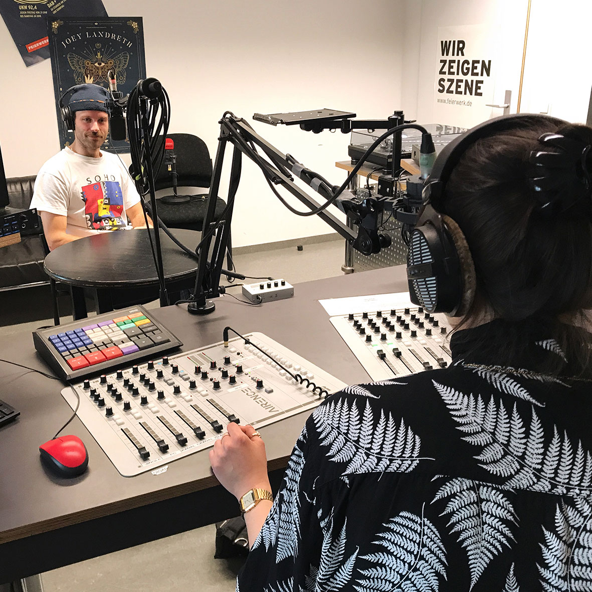 Babel FM - Politik, Gesellschaft, (Pop)Kultur