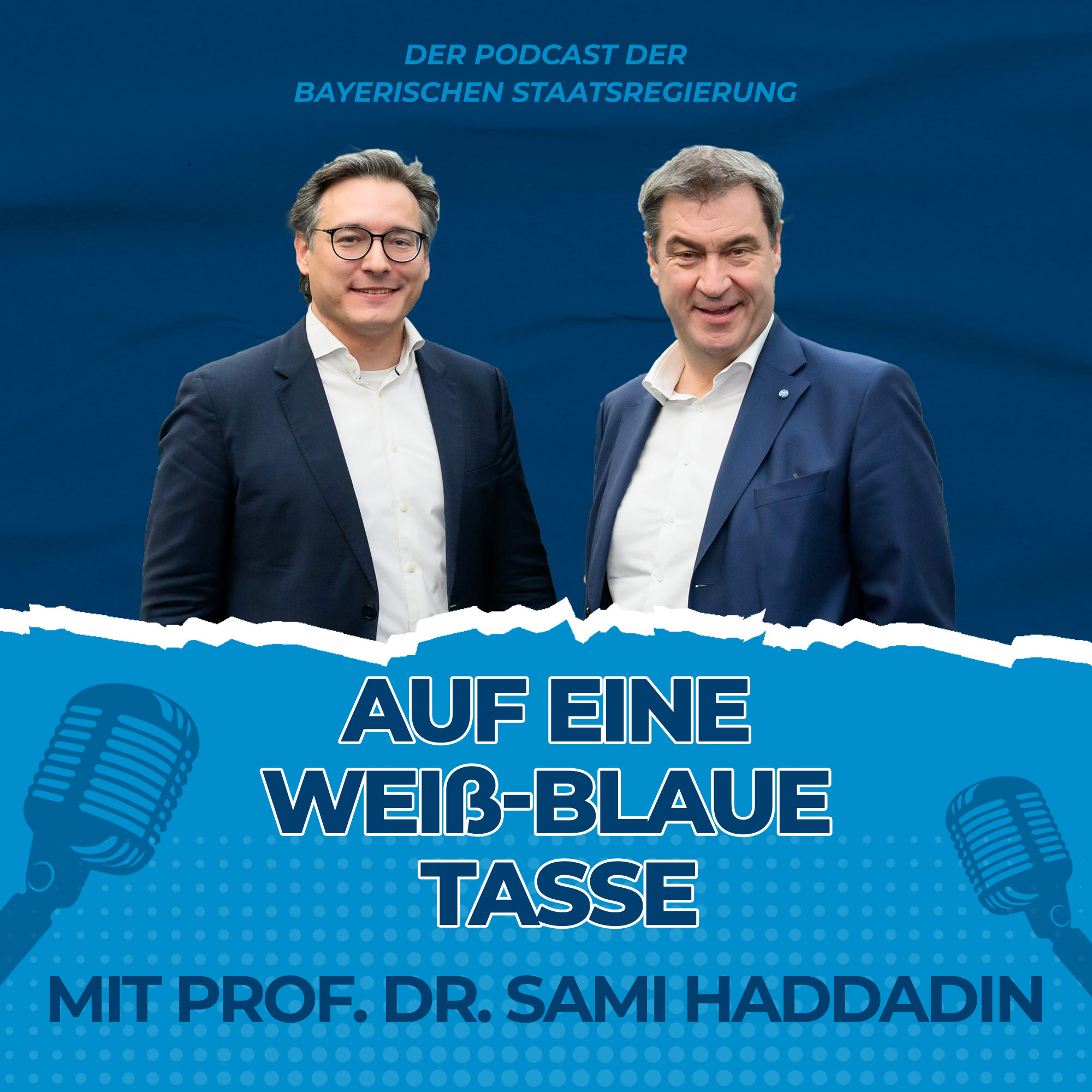 Auf eine weiß-blaue Tasse