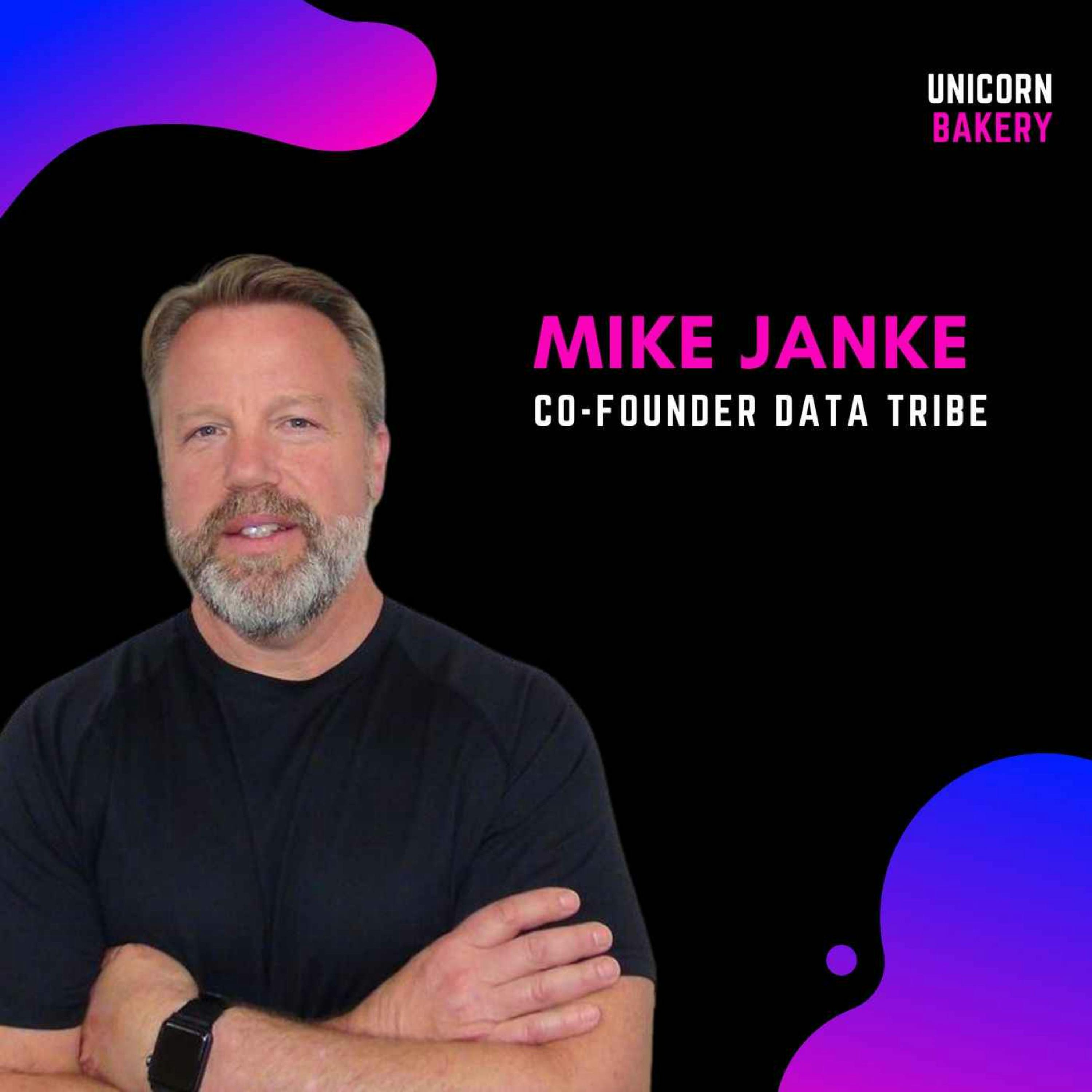 "Ich habe 400M von Investoren geraised und 95% davon waren unnütz" – Mike Janke, Datatribe episode artwork