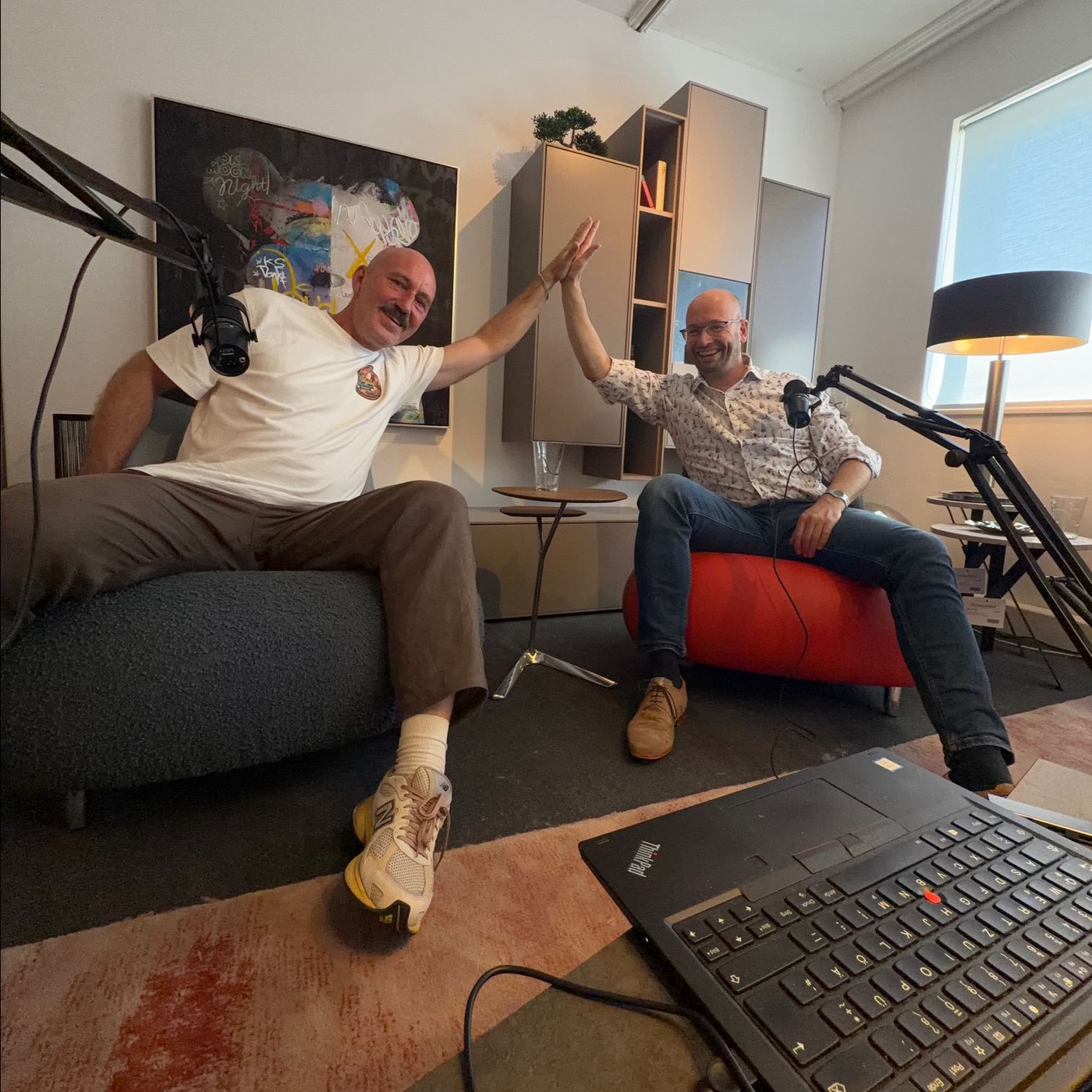 Stuhlfrei- Sebastian Reither nimmt Platz Highend Design meets Rock'n'roll