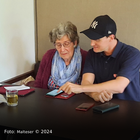 Kaffee und Kuchen gegen Einsamkeit - das Maltesercafé 