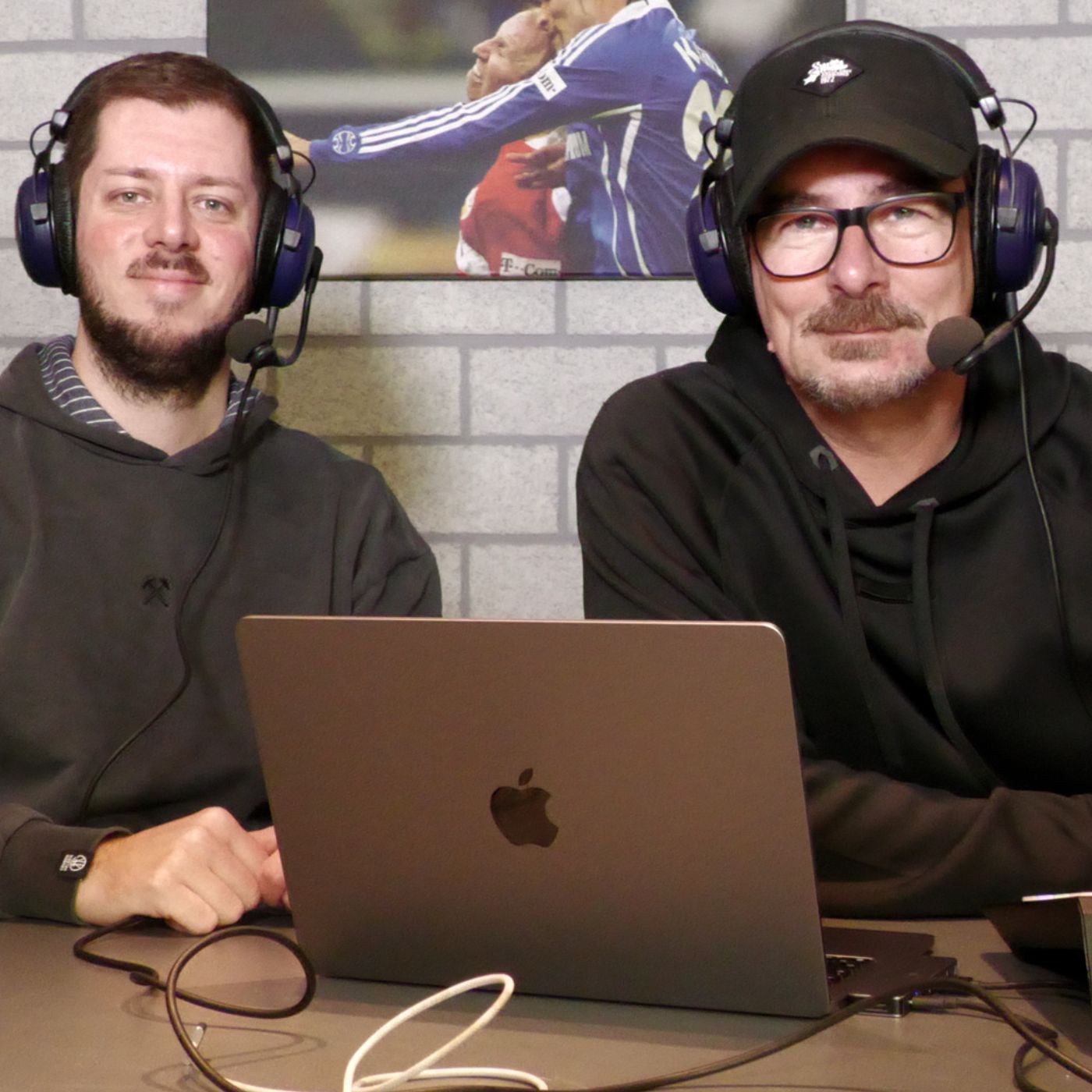 Stabil, hungrig, unaufgeregt - Rückenwind für die Jugend Der „Schalke-POTTcast“ – Episode 199