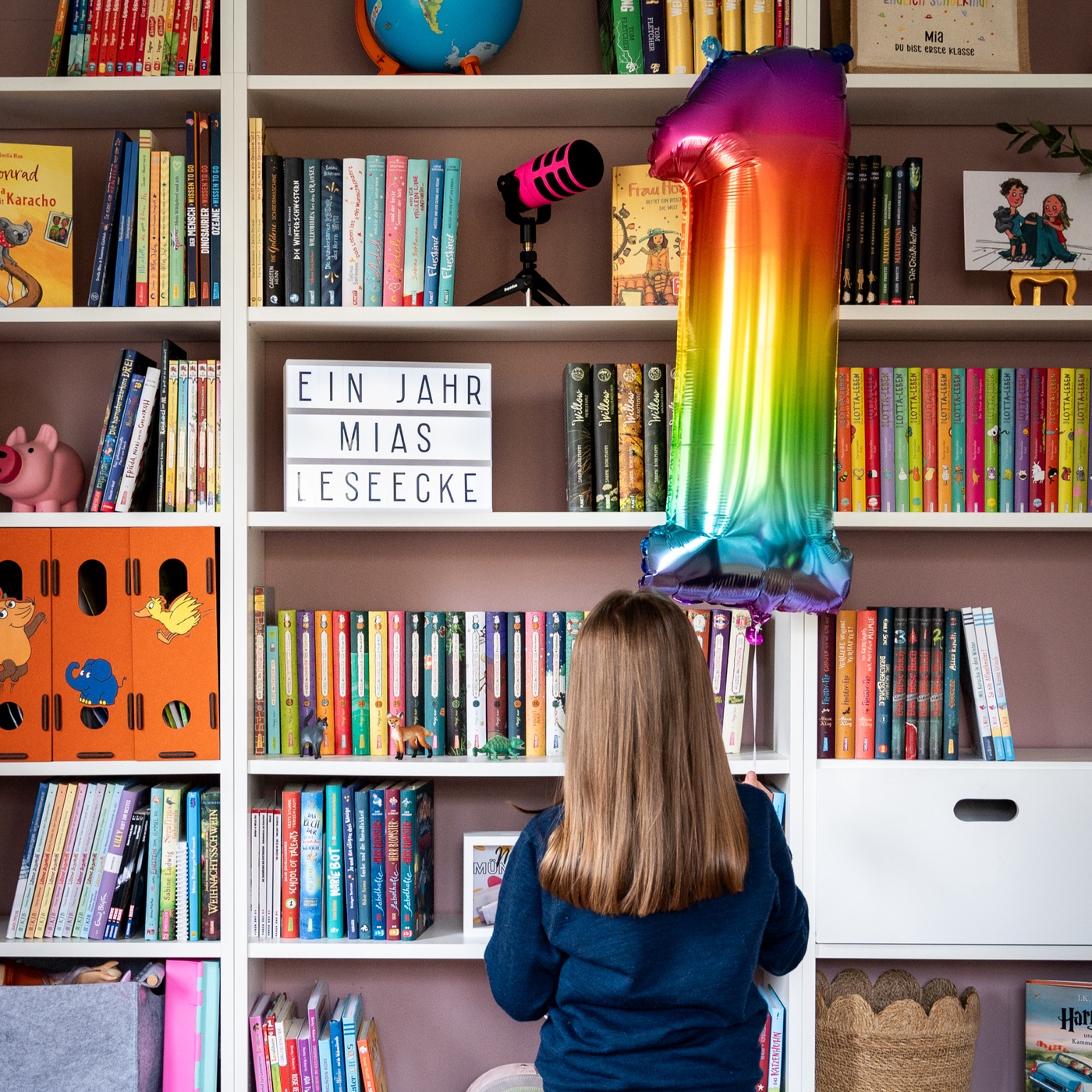 1 Jahr Mias Leseecke! 🥳