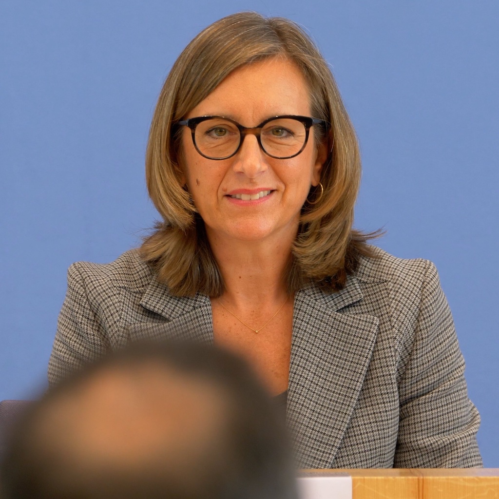RKI vs Regierung  - 4. August 2021 - RegPK
