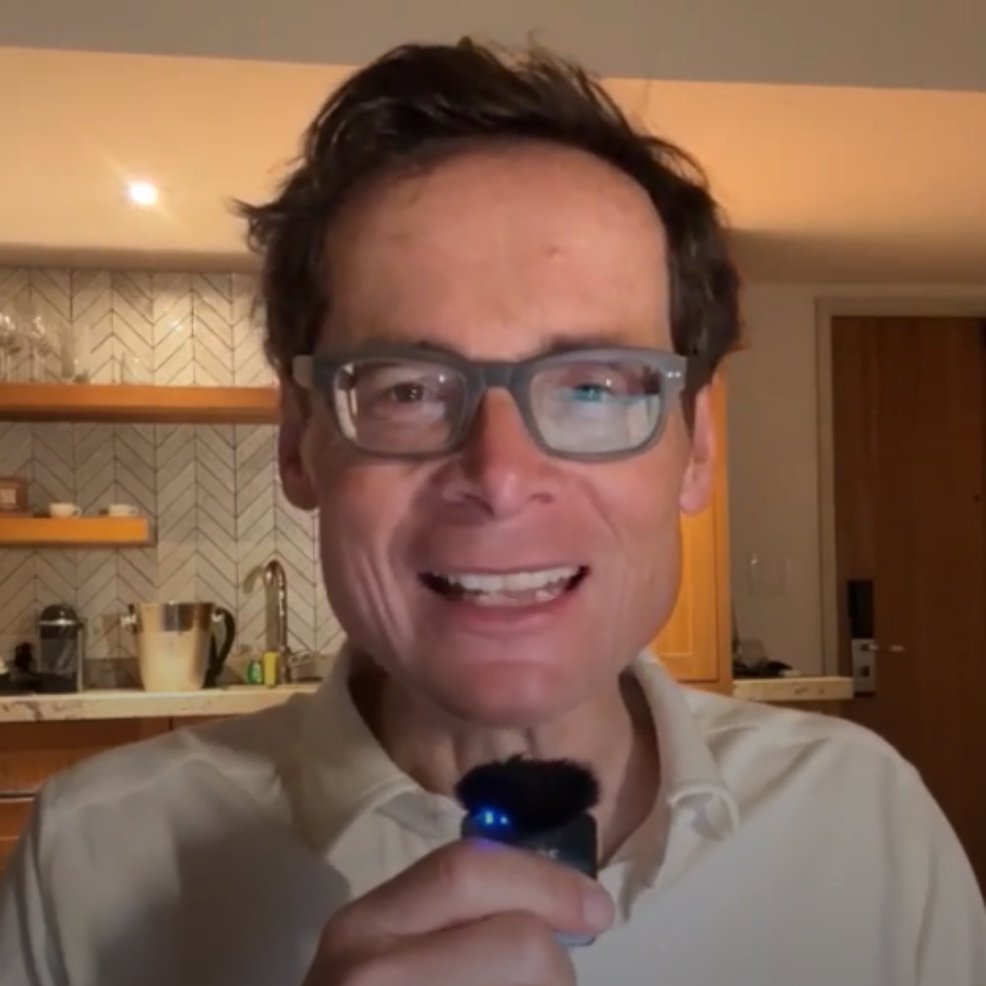 Jeffrey Epstein: Schneewittchenkostüm für den Bankchef – Weltwoche Daily DE