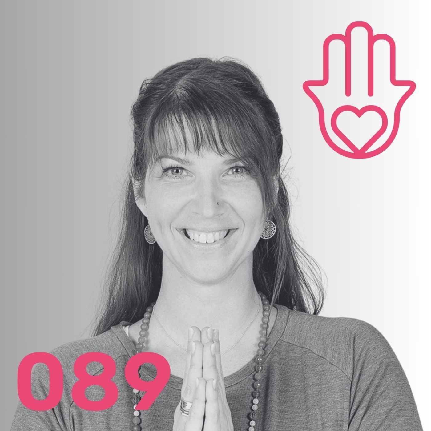 #89 Thaiyoga für Kinder: Glücklich aufwachsen mit der heilsamen Kraft achtsamer Berührung – mit Sandra Walkenhorst