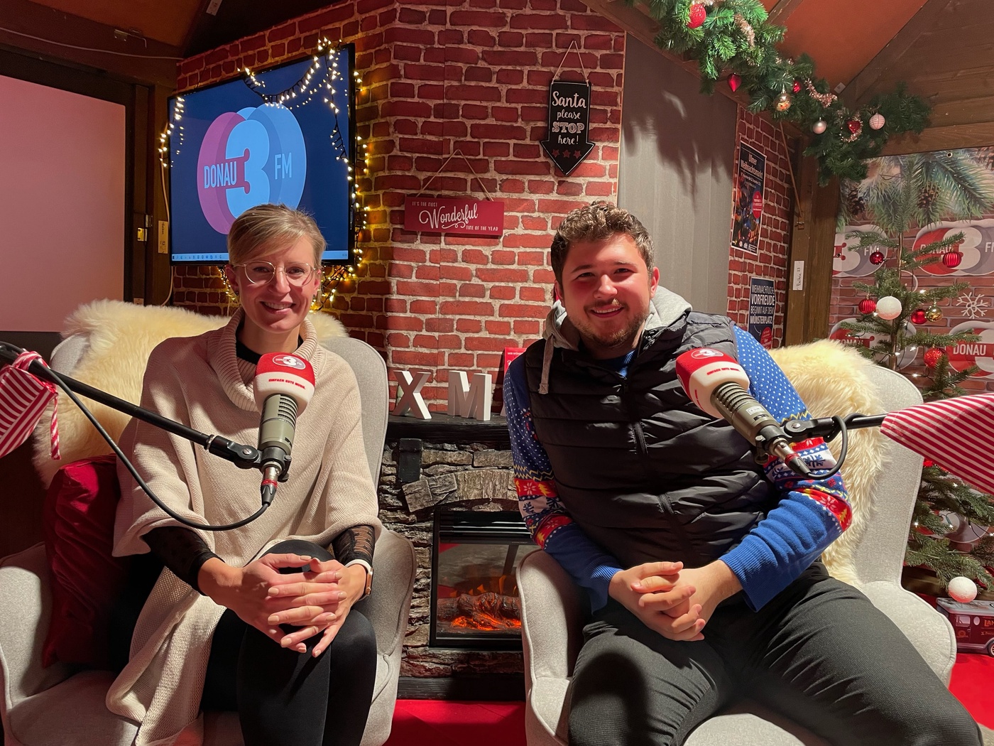 Neu-Ulms Oberbürgermeisterin Katrin Albsteiger zu Gast im DONAU 3 FM Weihnachtsmarkt-Radio