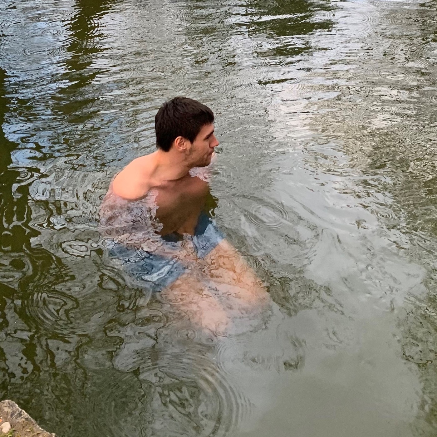 Eisbaden im Englischen Garten