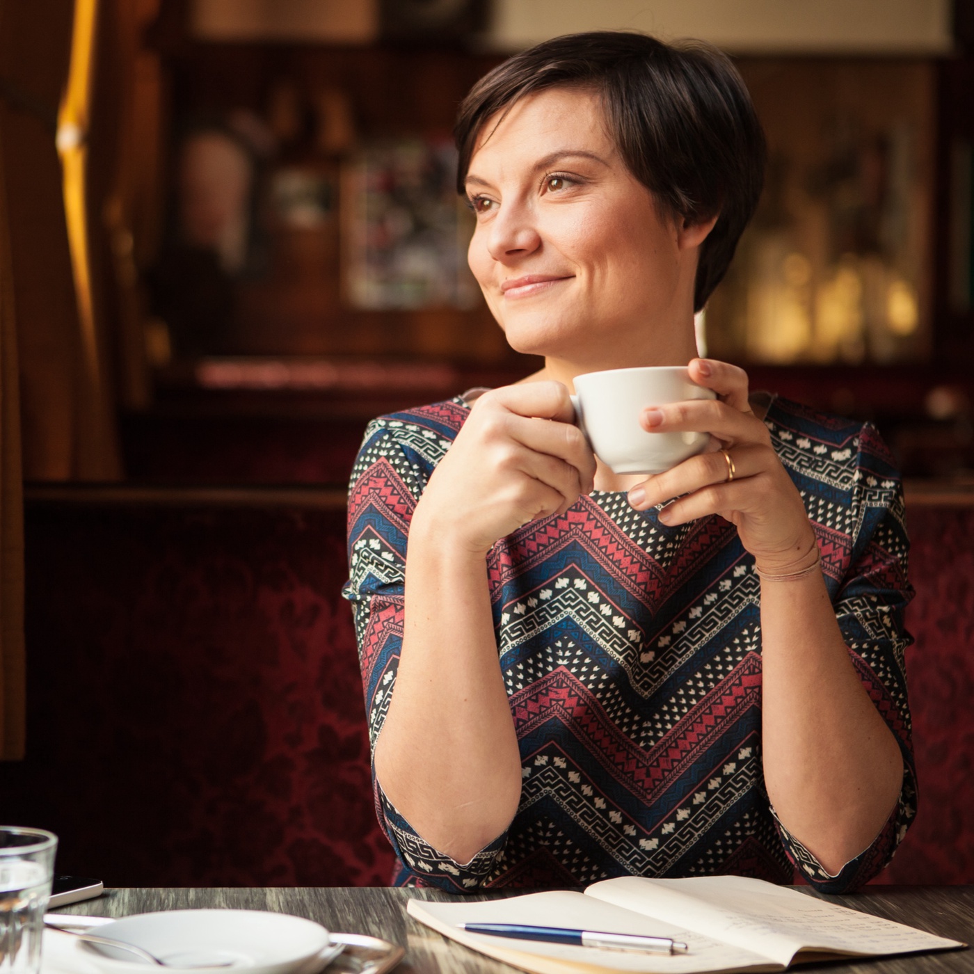 Im Ohrensessel durch den Advent - mit Lena Raubaum