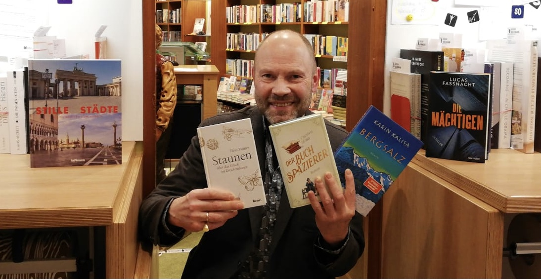 Am Telefon mit Hubertus Waterhues von Bücher Beckmann