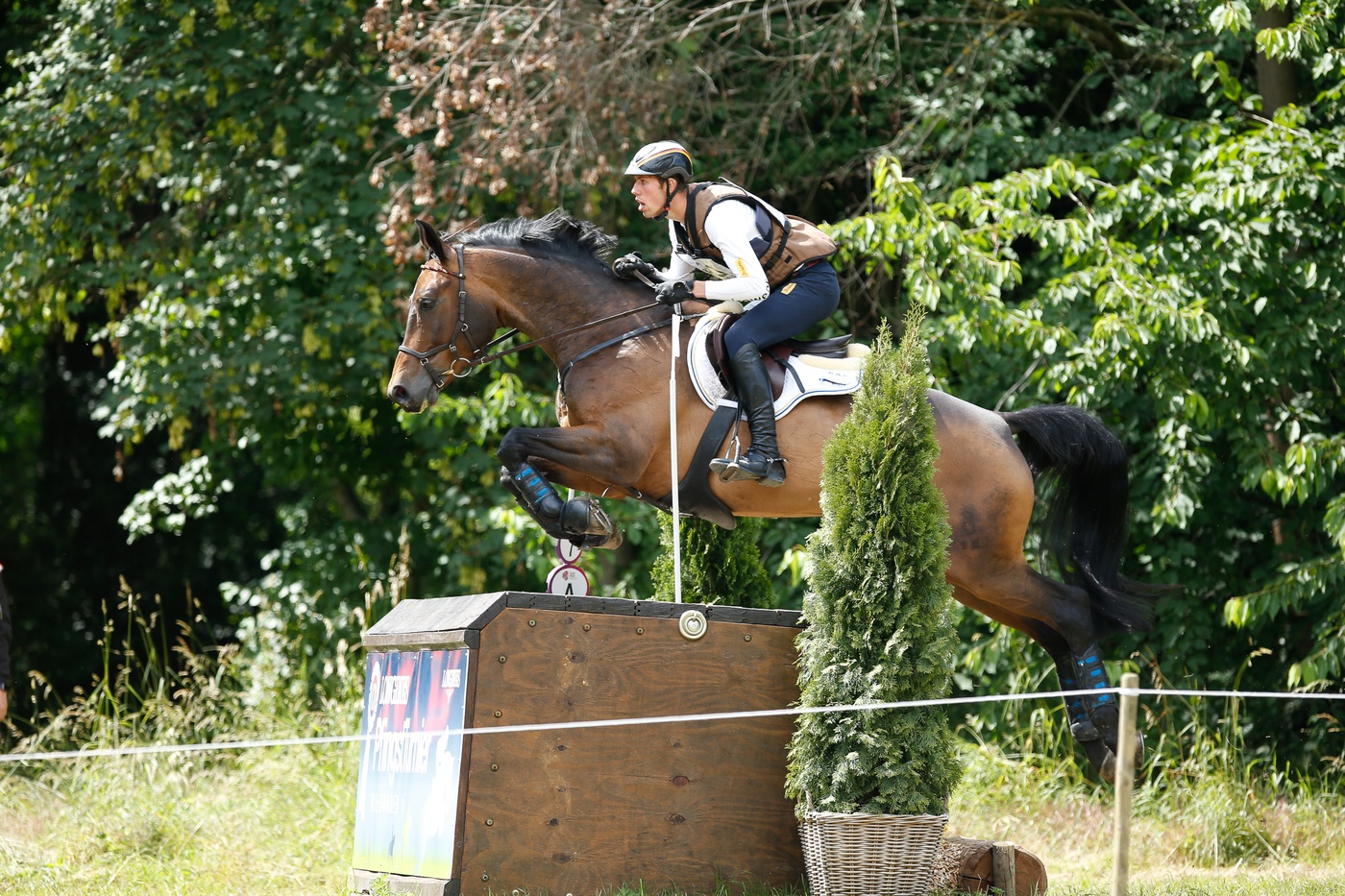 #10 – Jérôme Robiné als erfolgreicher Nachwuchsreiter und der Schritt ins Seniorenlager!
