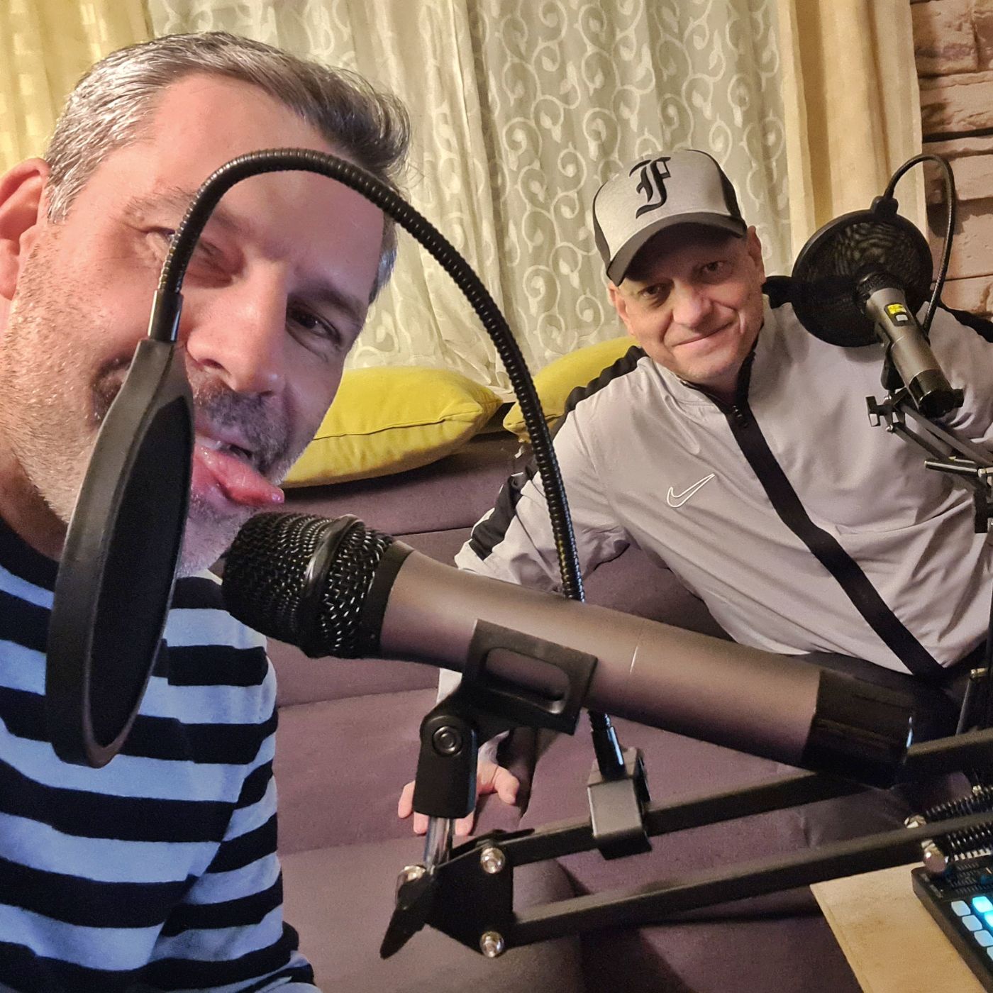 Laó & Linho (45): Nachdenkzettel in Prag