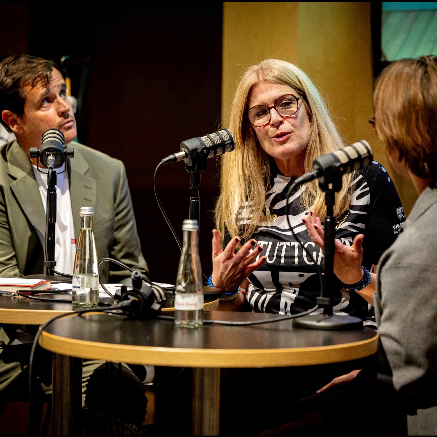 Live Podcast im StadtPalais - Stylecheck: Fußballtrikots als Fashion-Statement