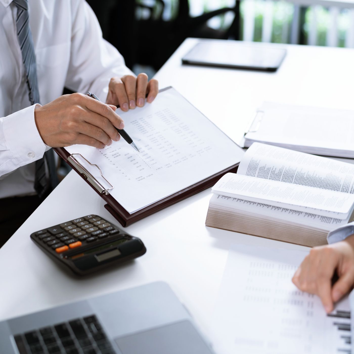 Beyond Protection: How Universal Life Insurance Builds Long-Term Wealth