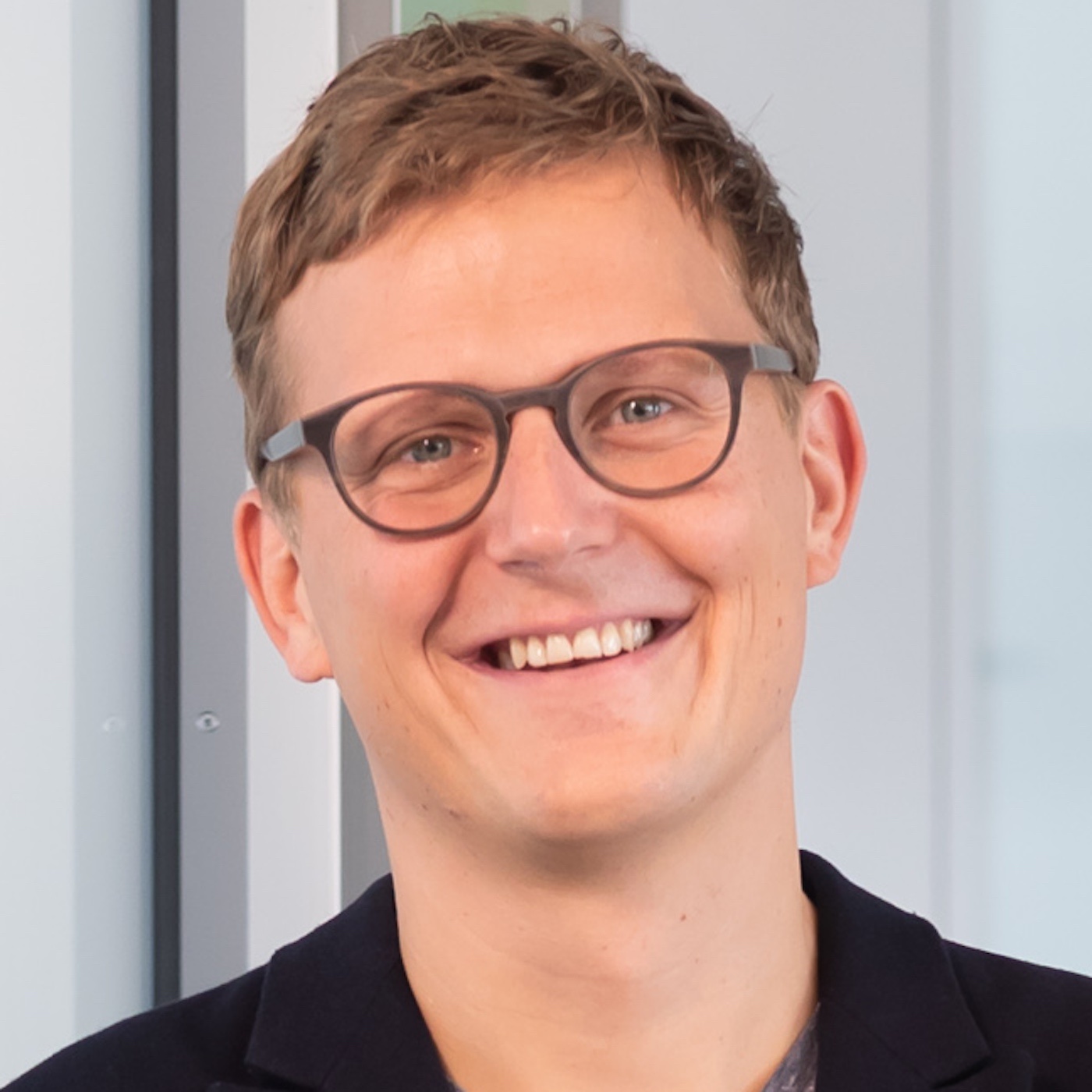 #25 Datenchefs #17 mit Dr. Sebastian Klapdor | Chief Data Officer Vistaprint | Ex-Partner McKinsey